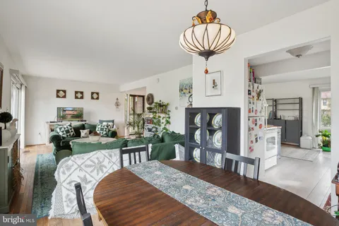 5258 Patriot Lane, Columbia, MD MLS: MDHW2048772