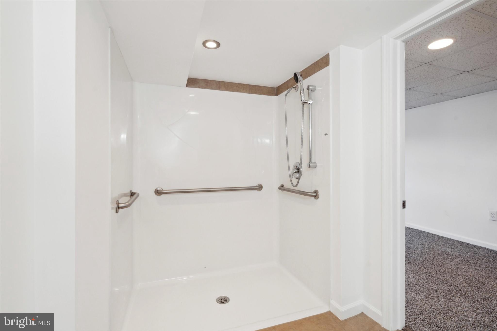 DREXEL PARK GARDEN - Residential