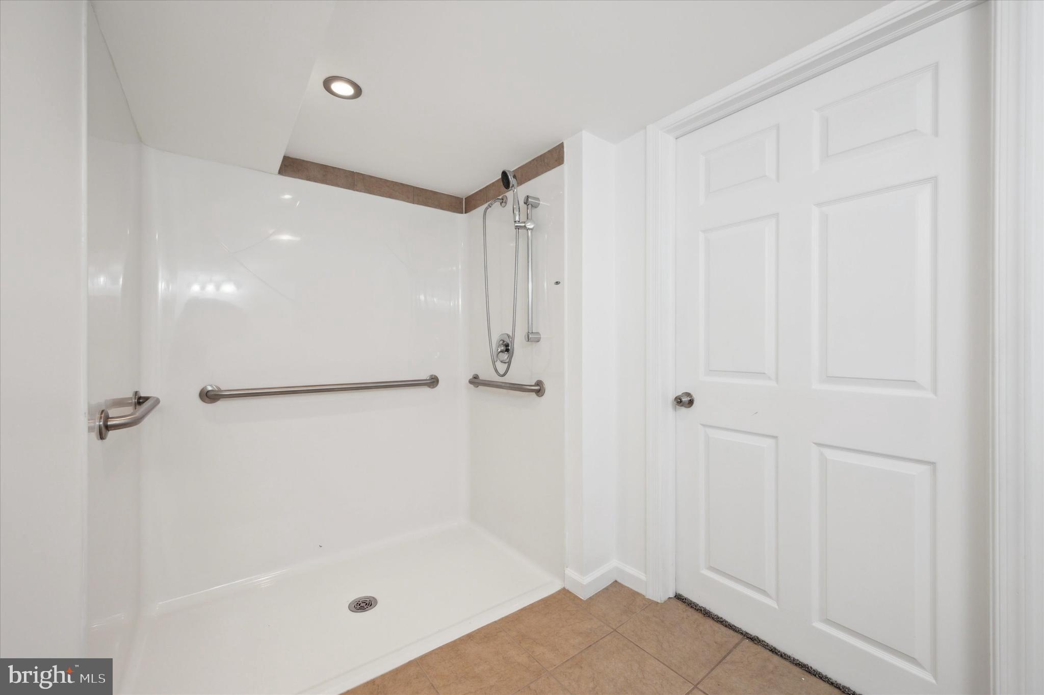 DREXEL PARK GARDEN - Residential