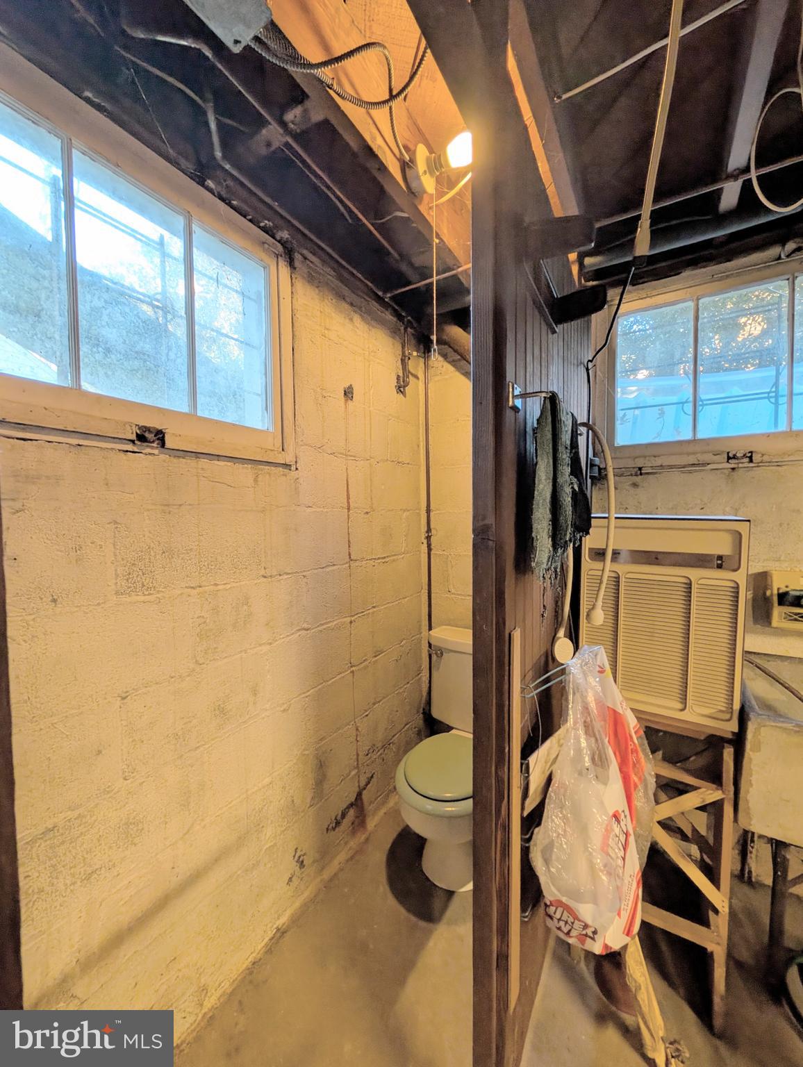 COLLEGE PARK - Residential