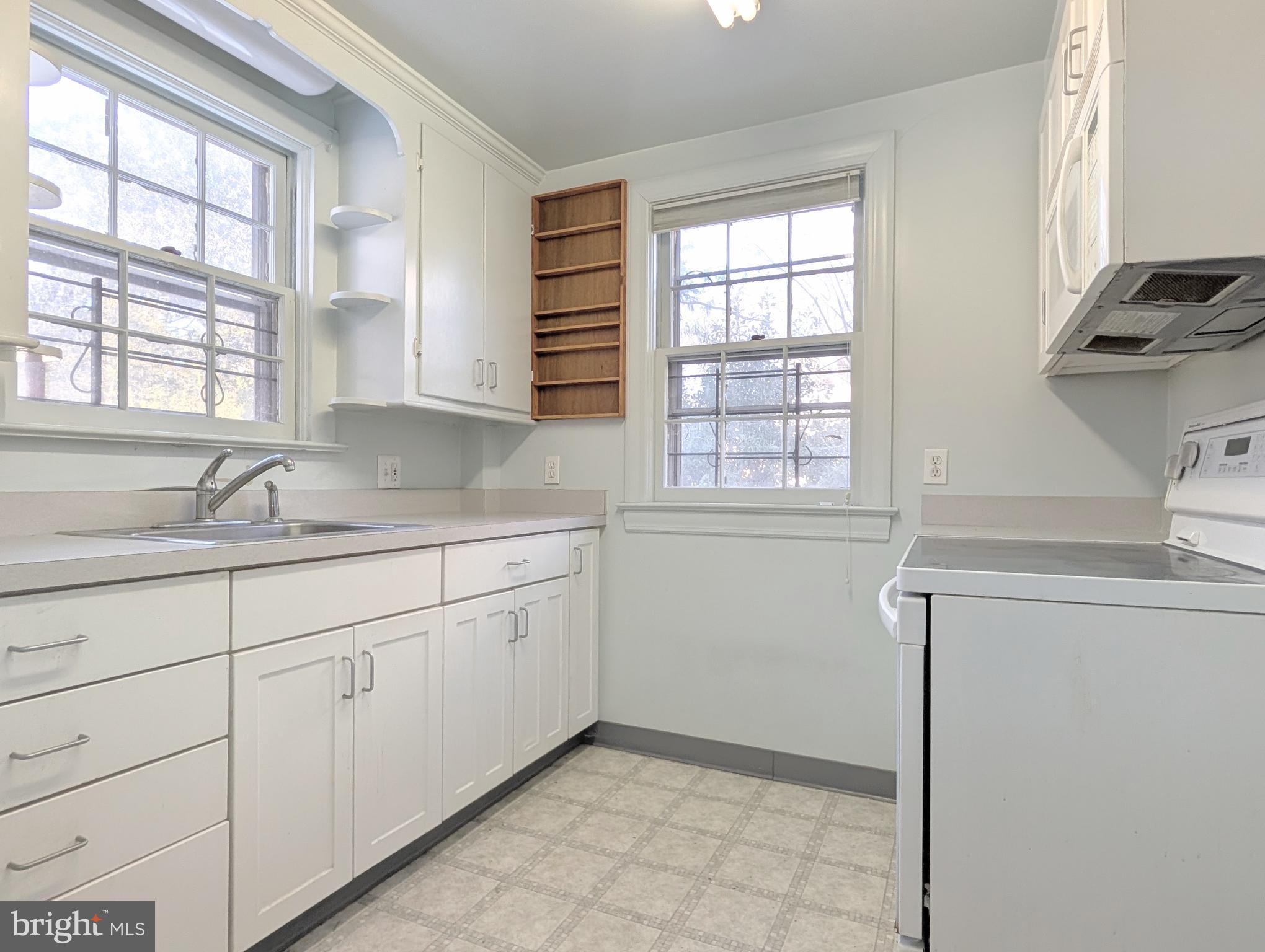 COLLEGE PARK - Residential