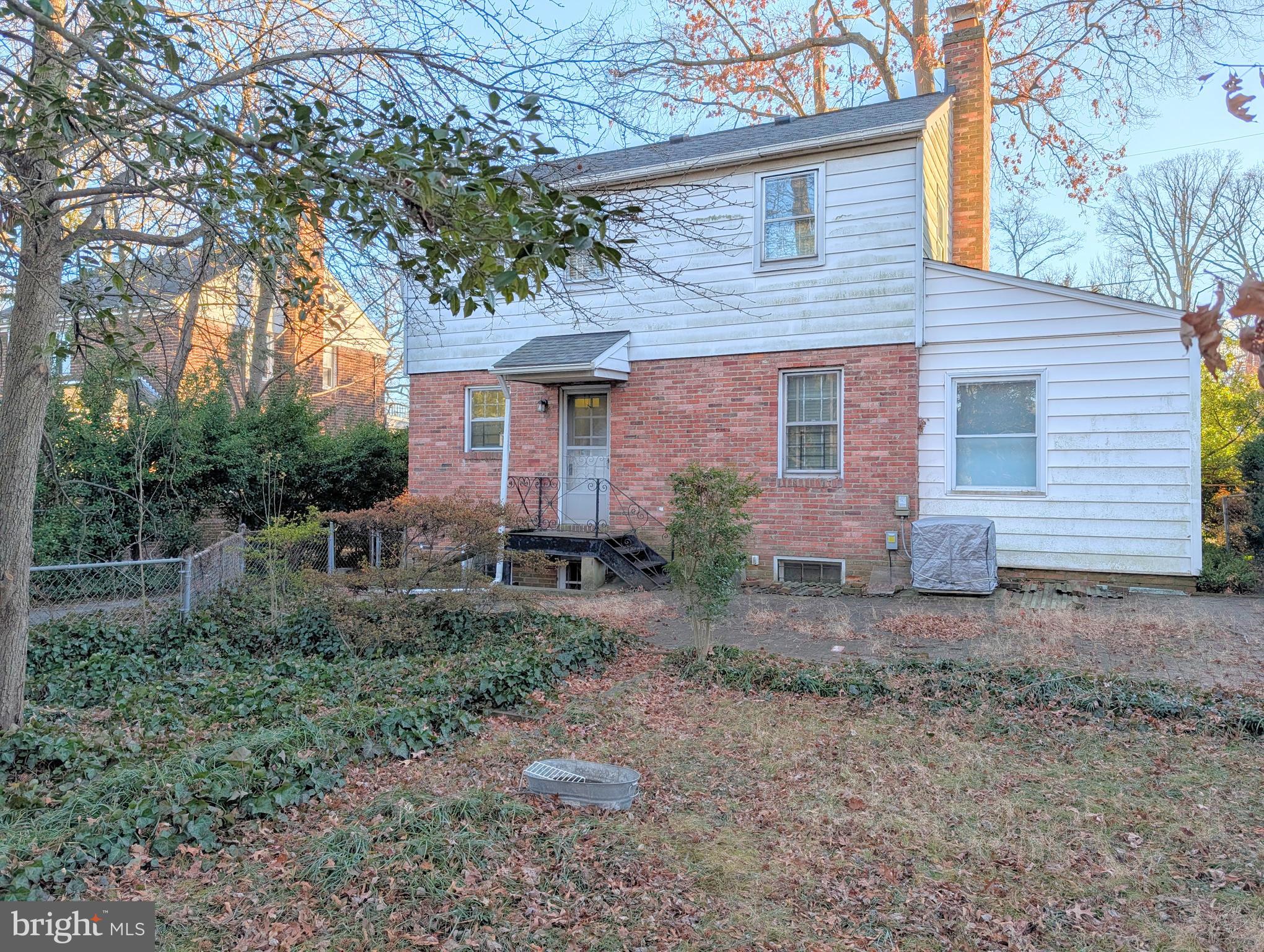 COLLEGE PARK - Residential