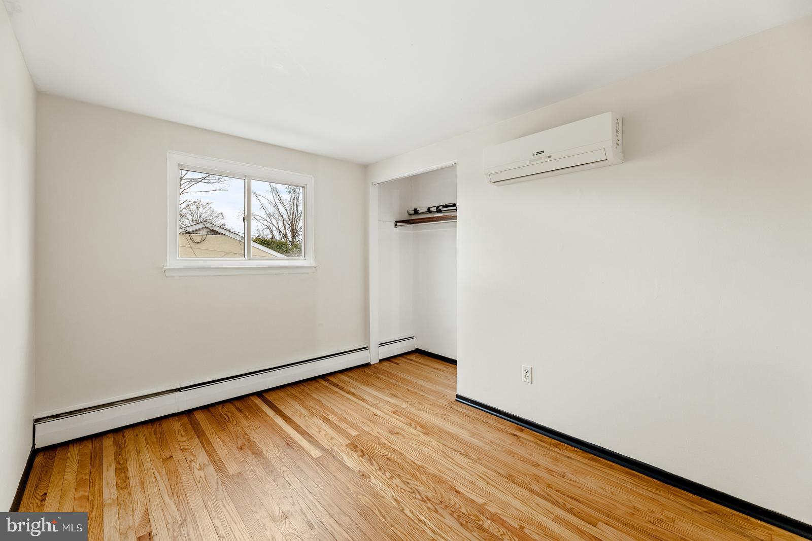 SPEEDWAY - Residential Lease