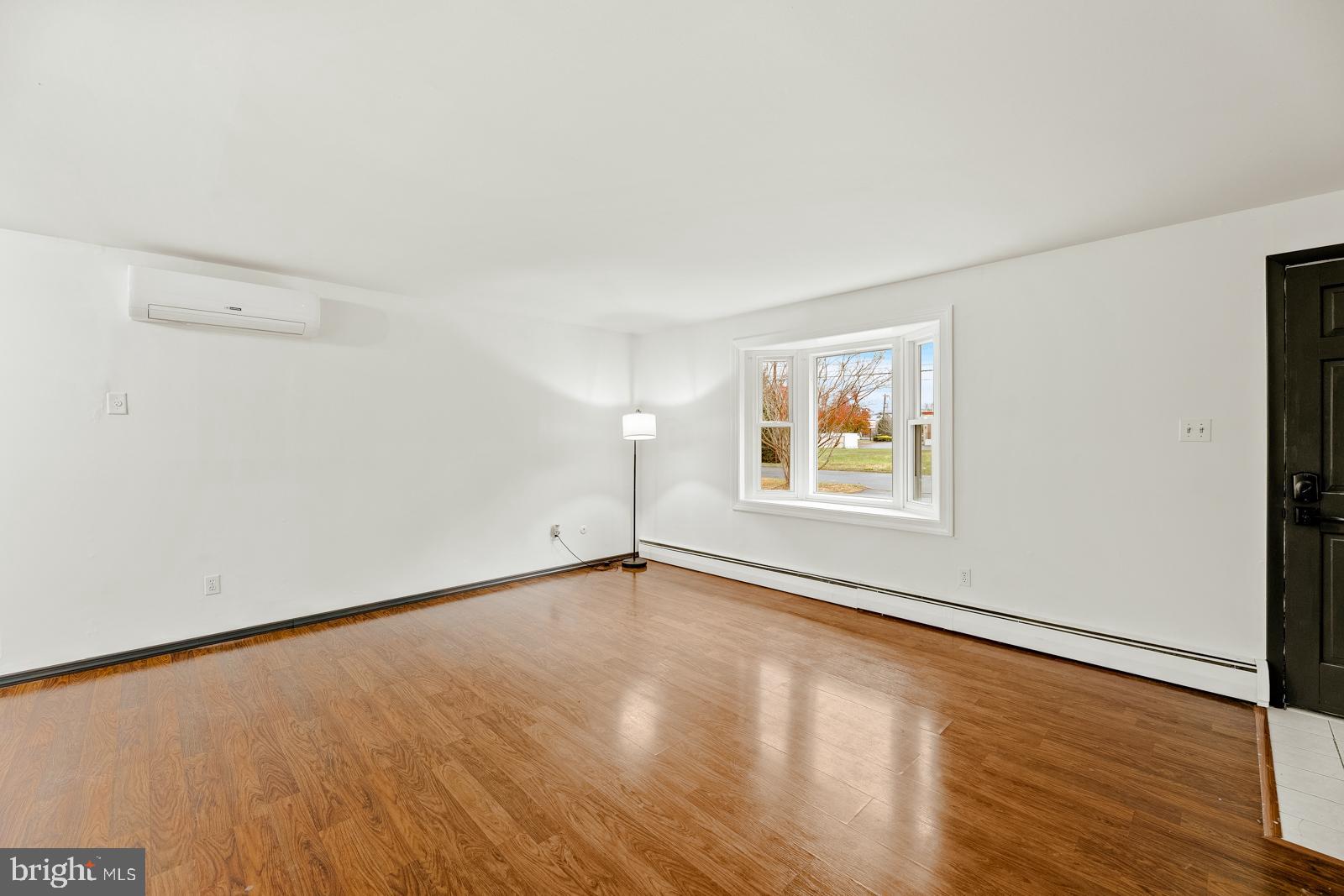 SPEEDWAY - Residential Lease