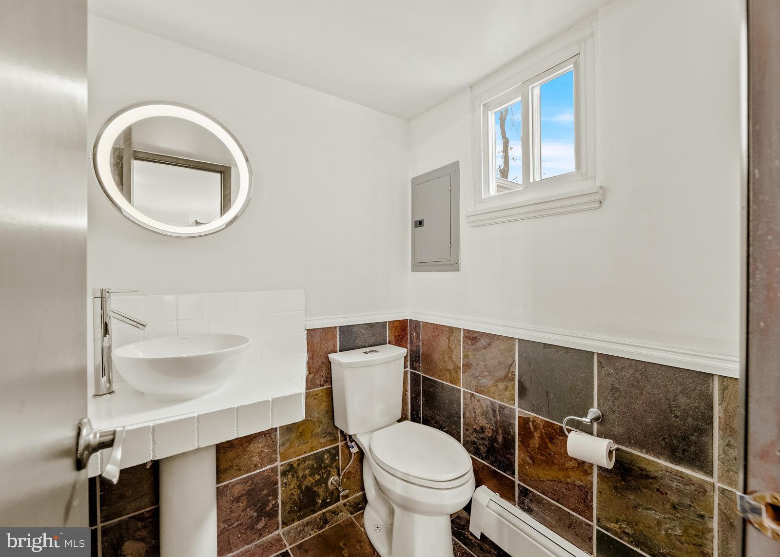 SPEEDWAY - Residential Lease