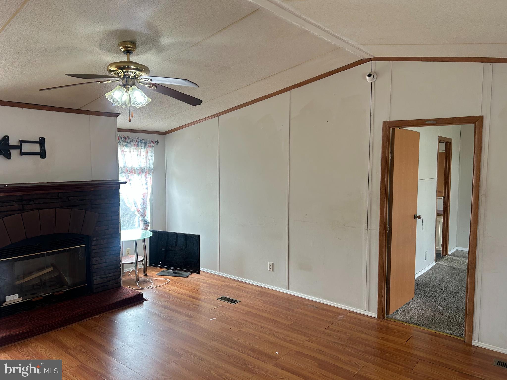 47 S EVIDENCE ROAD S 231