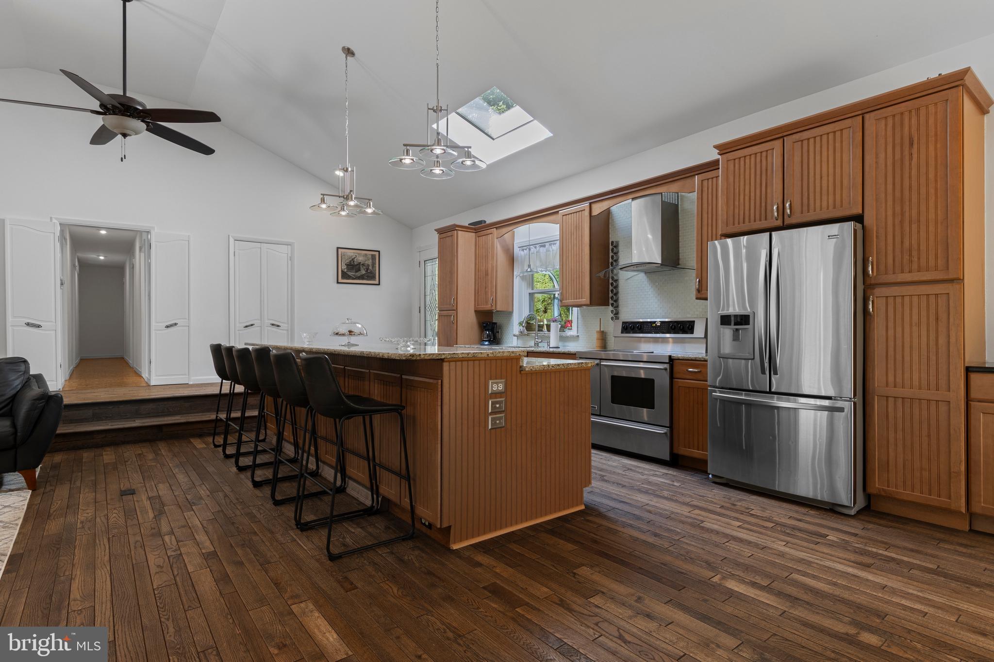 FOX VALLEY - Residential