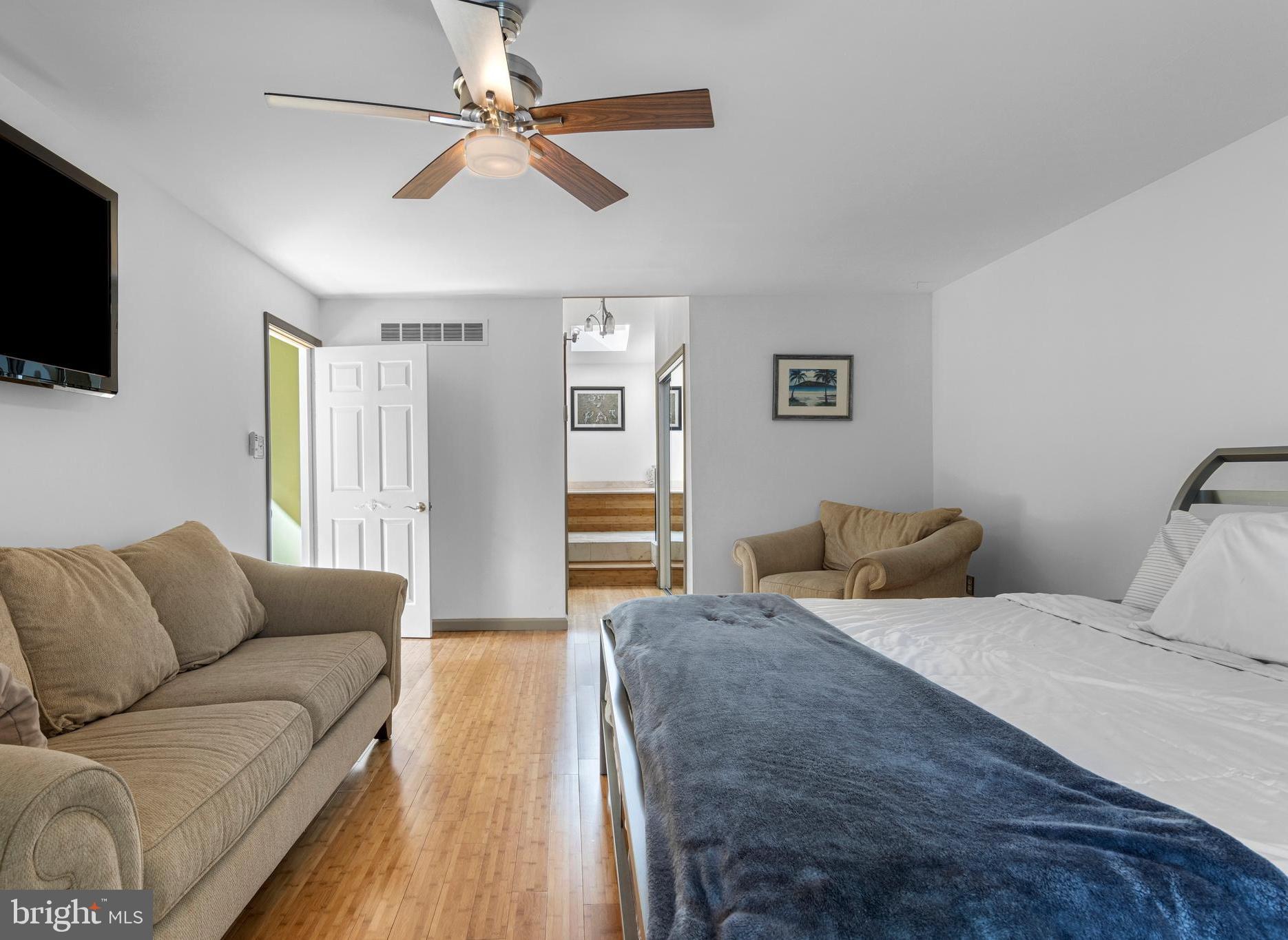 FOX VALLEY - Residential