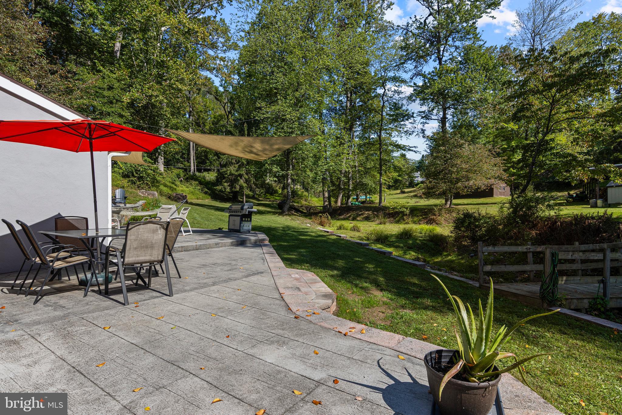 FOX VALLEY - Residential