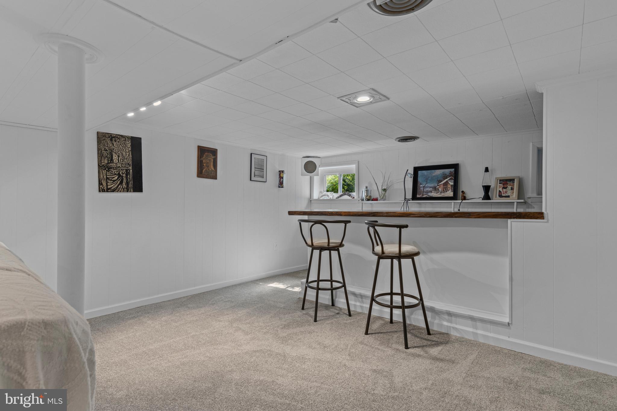 FOX VALLEY - Residential