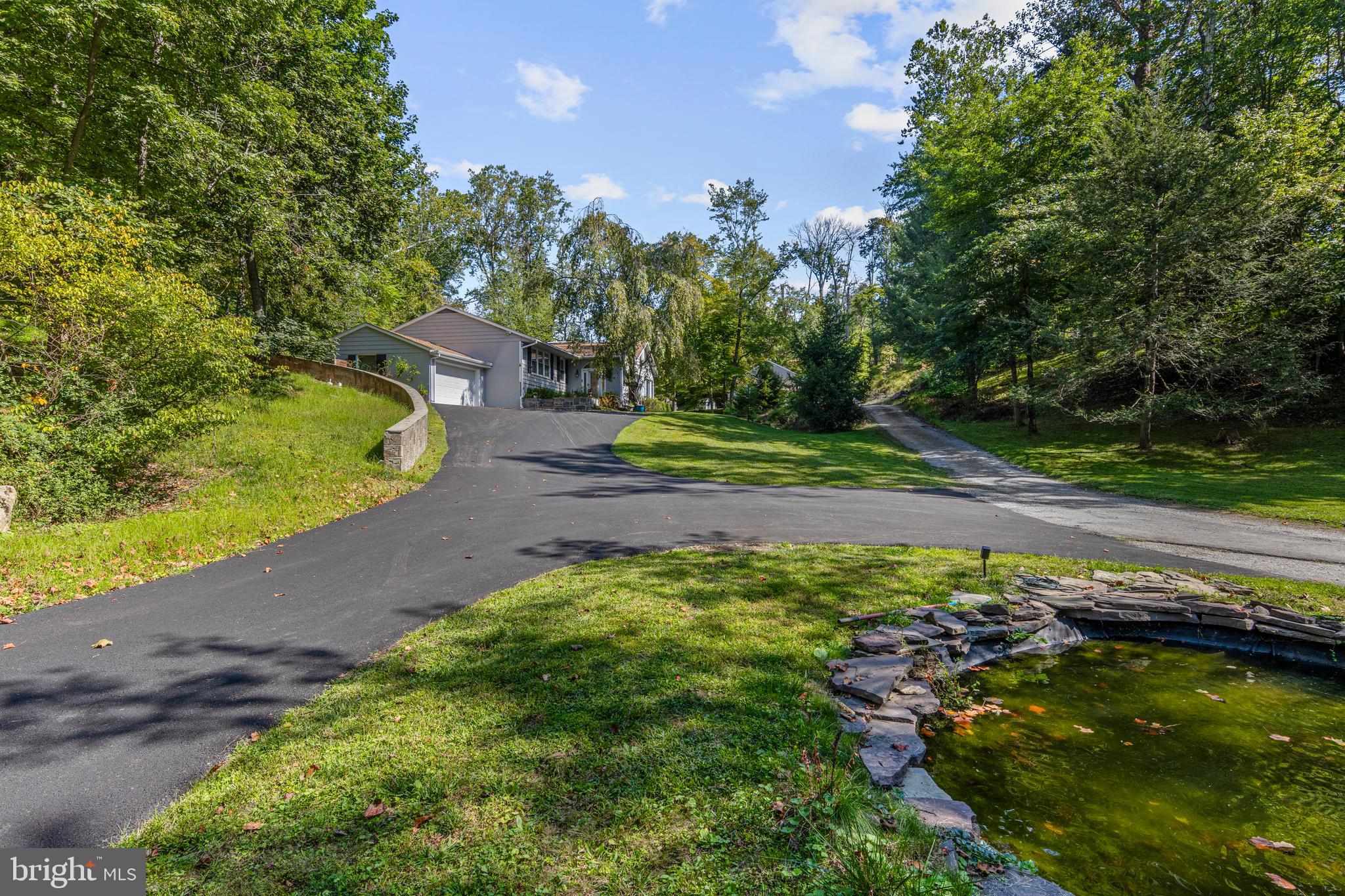 FOX VALLEY - Residential