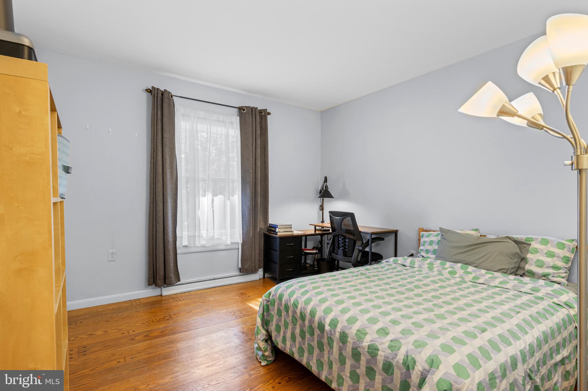 FOX VALLEY - Residential