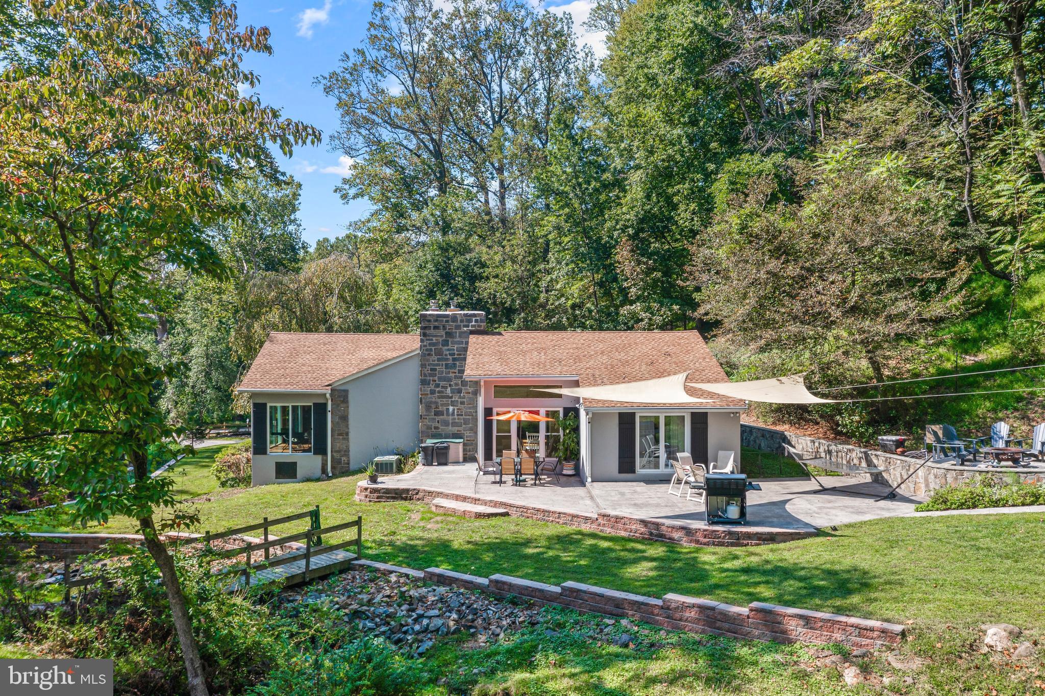 FOX VALLEY - Residential