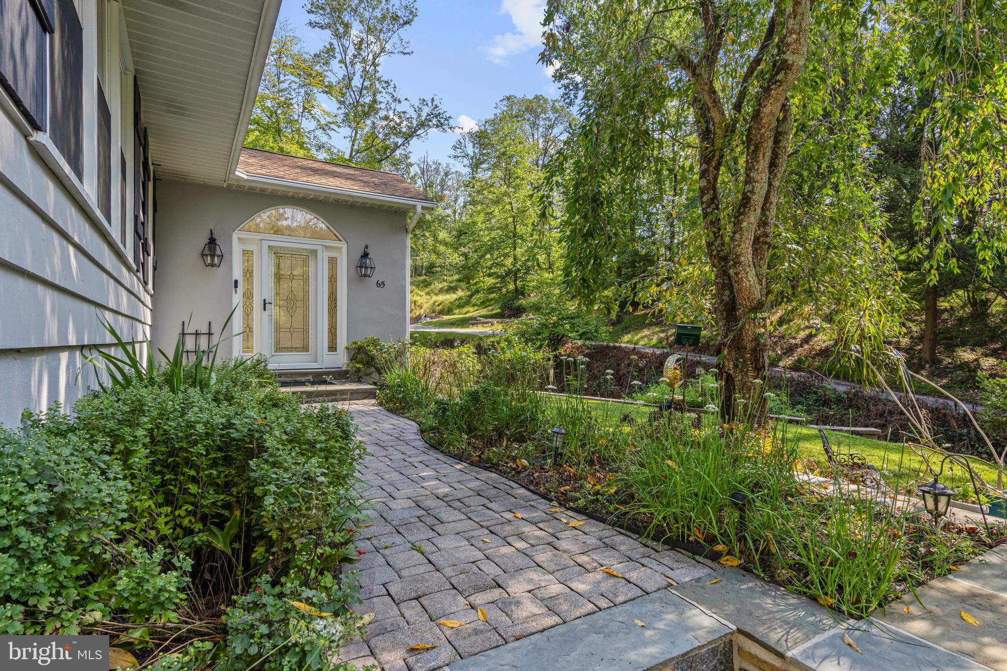 FOX VALLEY - Residential