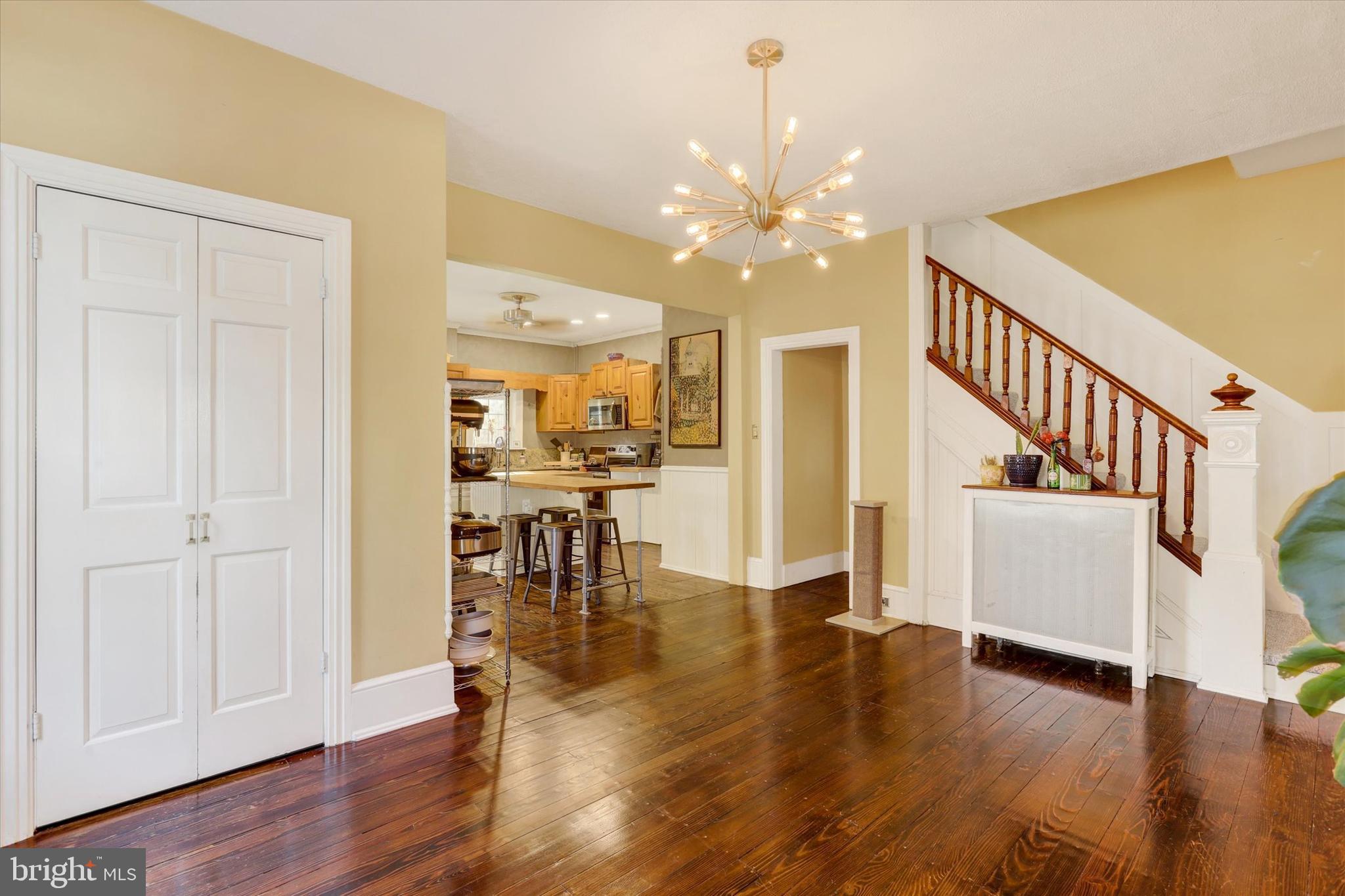 NORTH CHAMBERSBURG - Residential