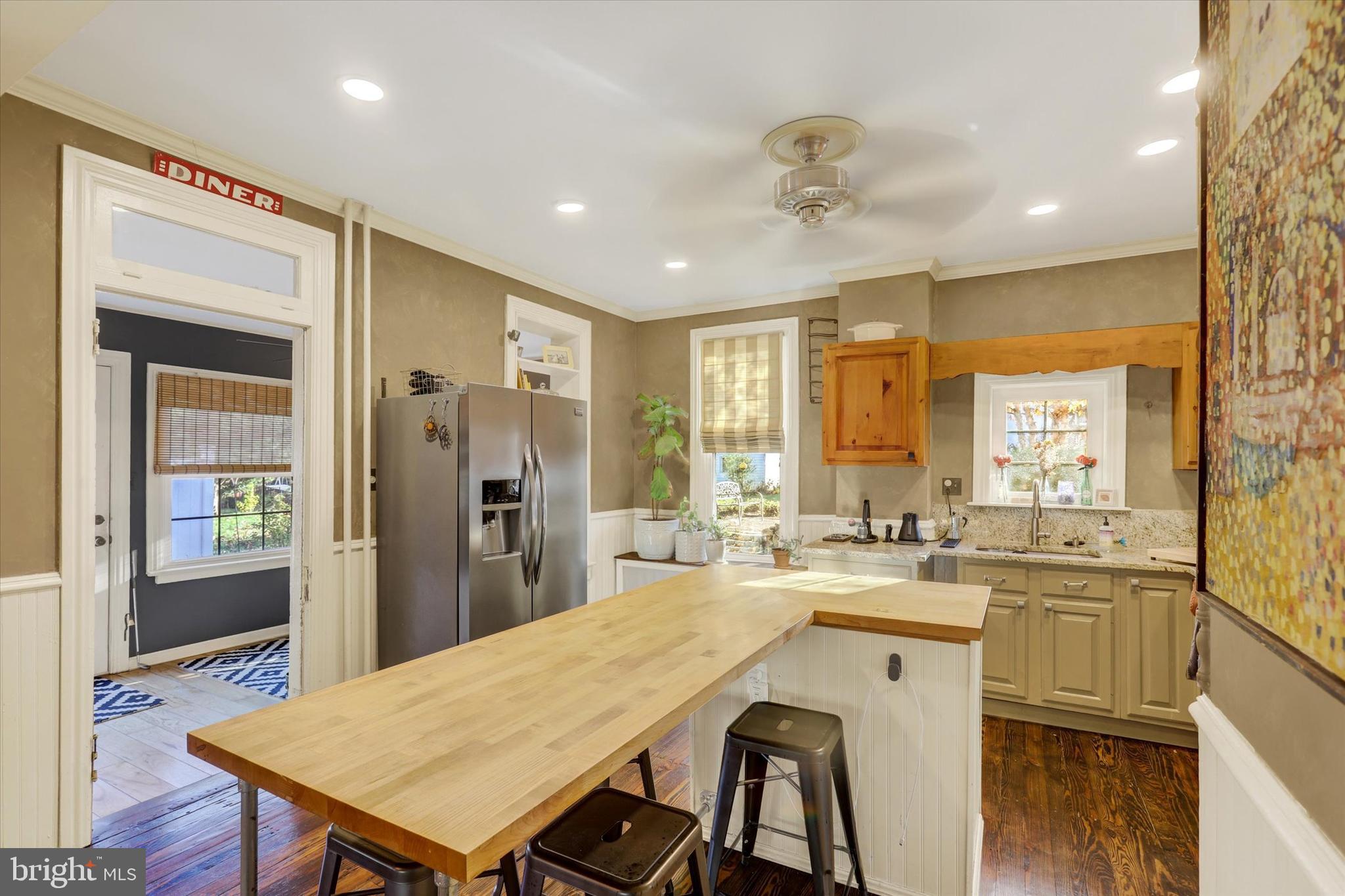 NORTH CHAMBERSBURG - Residential