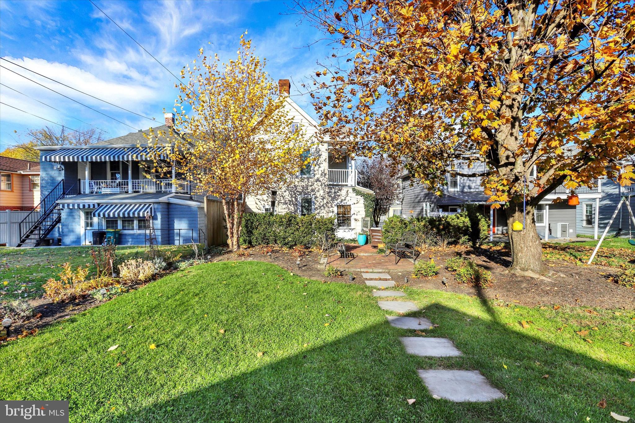 NORTH CHAMBERSBURG - Residential