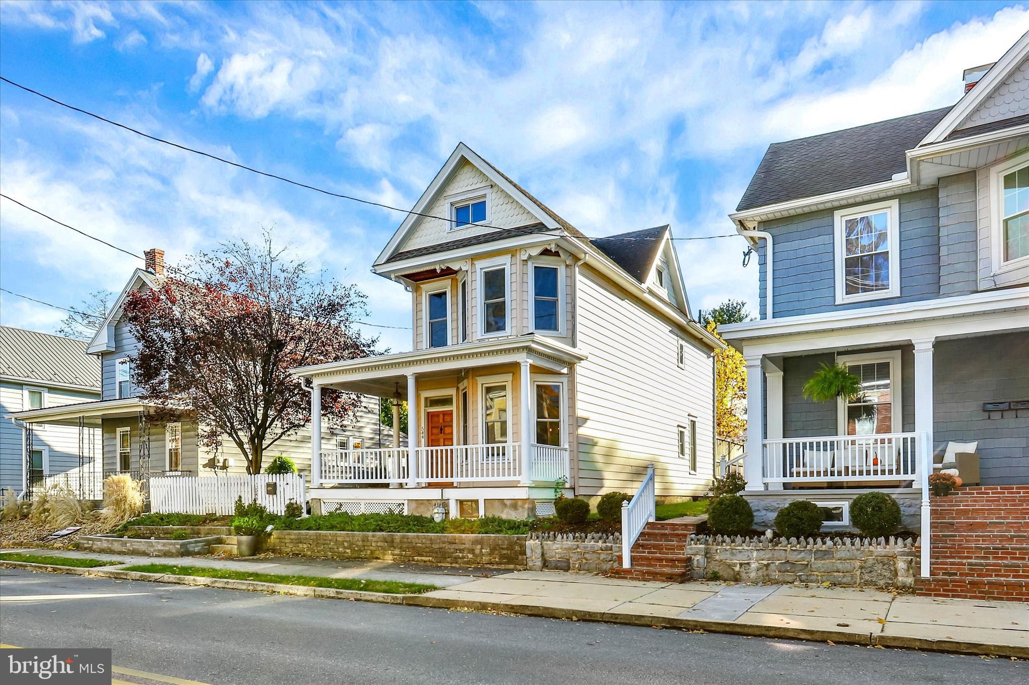 NORTH CHAMBERSBURG - Residential