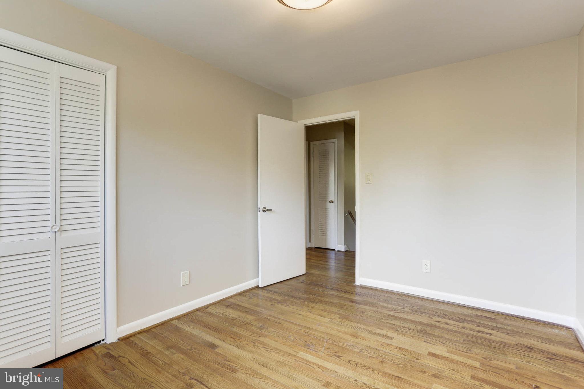 COUNTRY CLUB FOREST - Residential