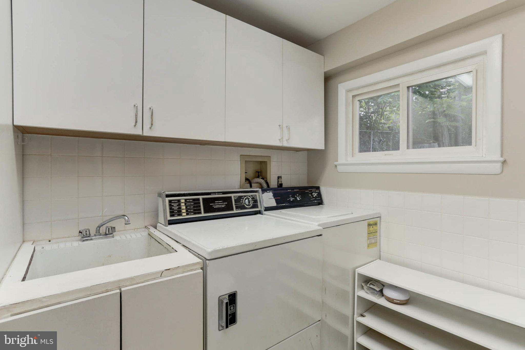 COUNTRY CLUB FOREST - Residential