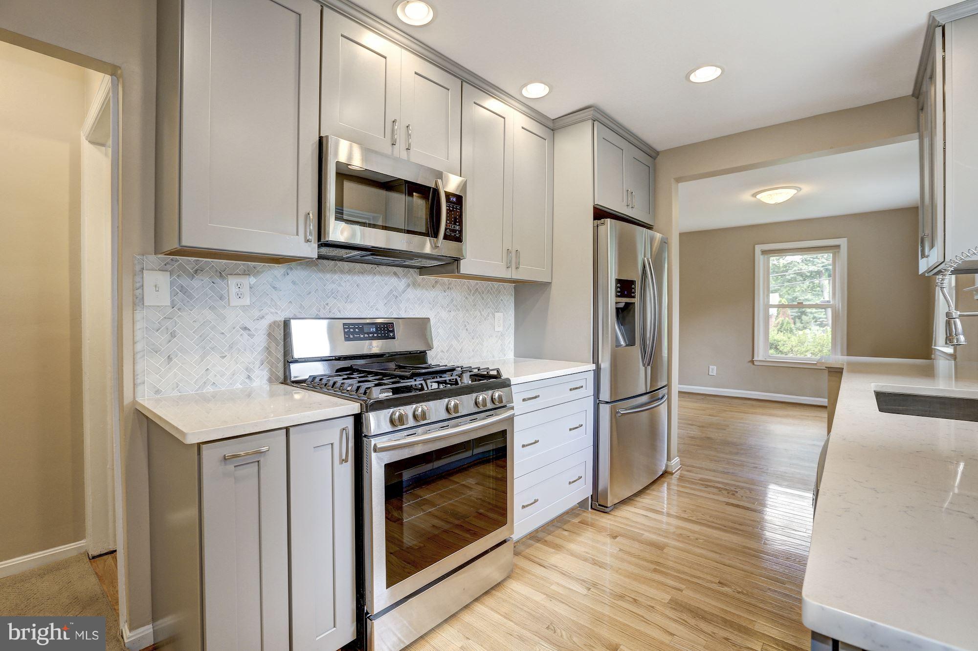 SILVER SPRING - Residential Lease