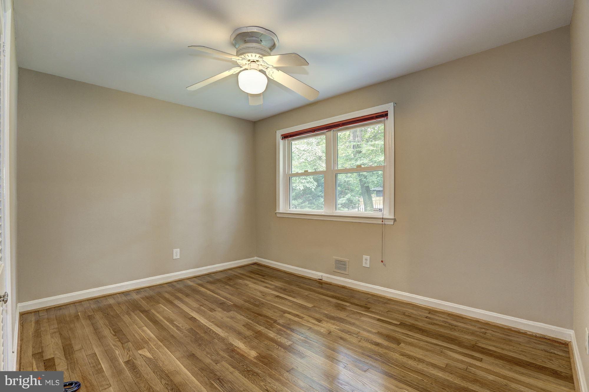 SILVER SPRING - Residential Lease