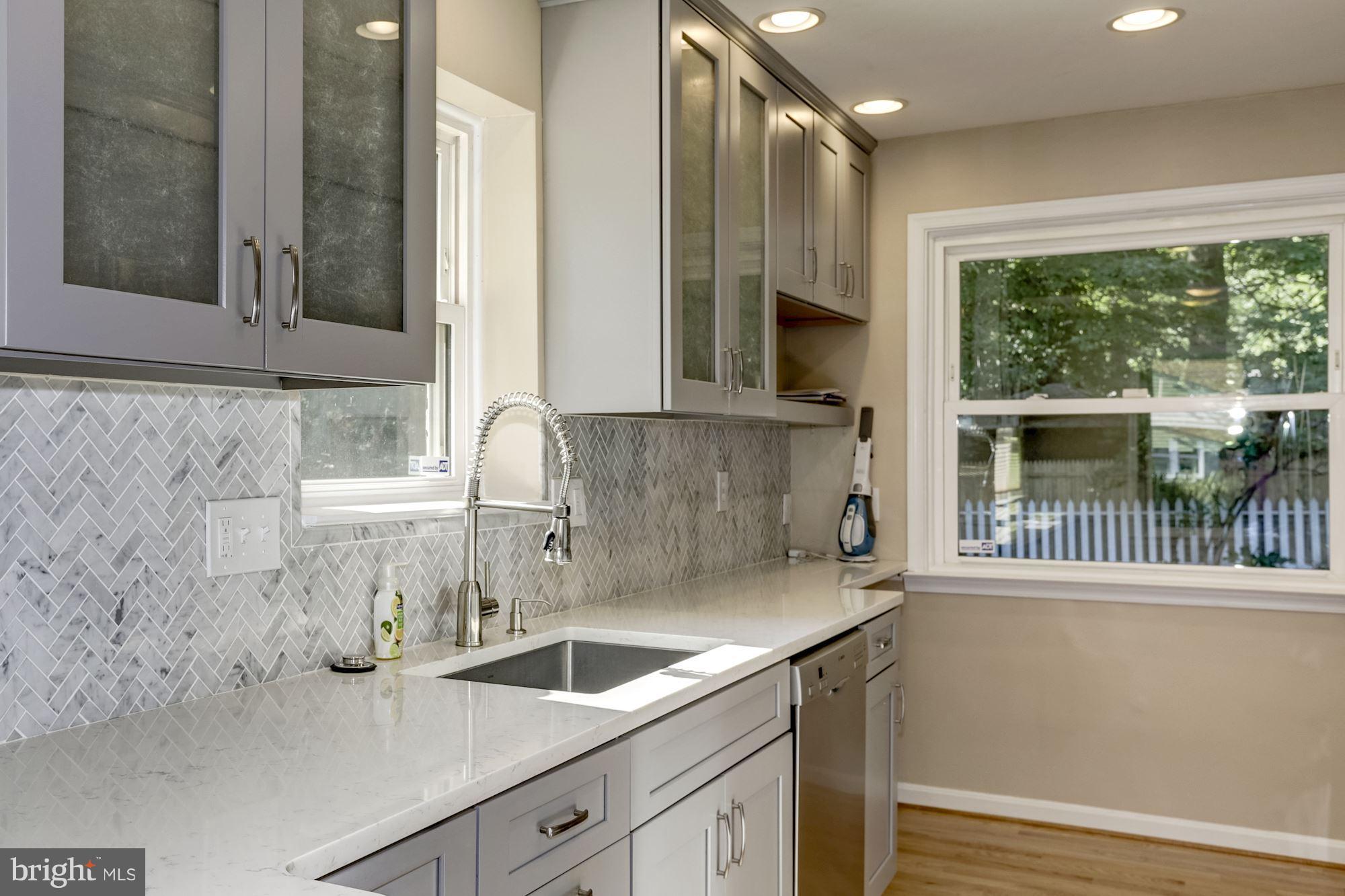 SILVER SPRING - Residential Lease