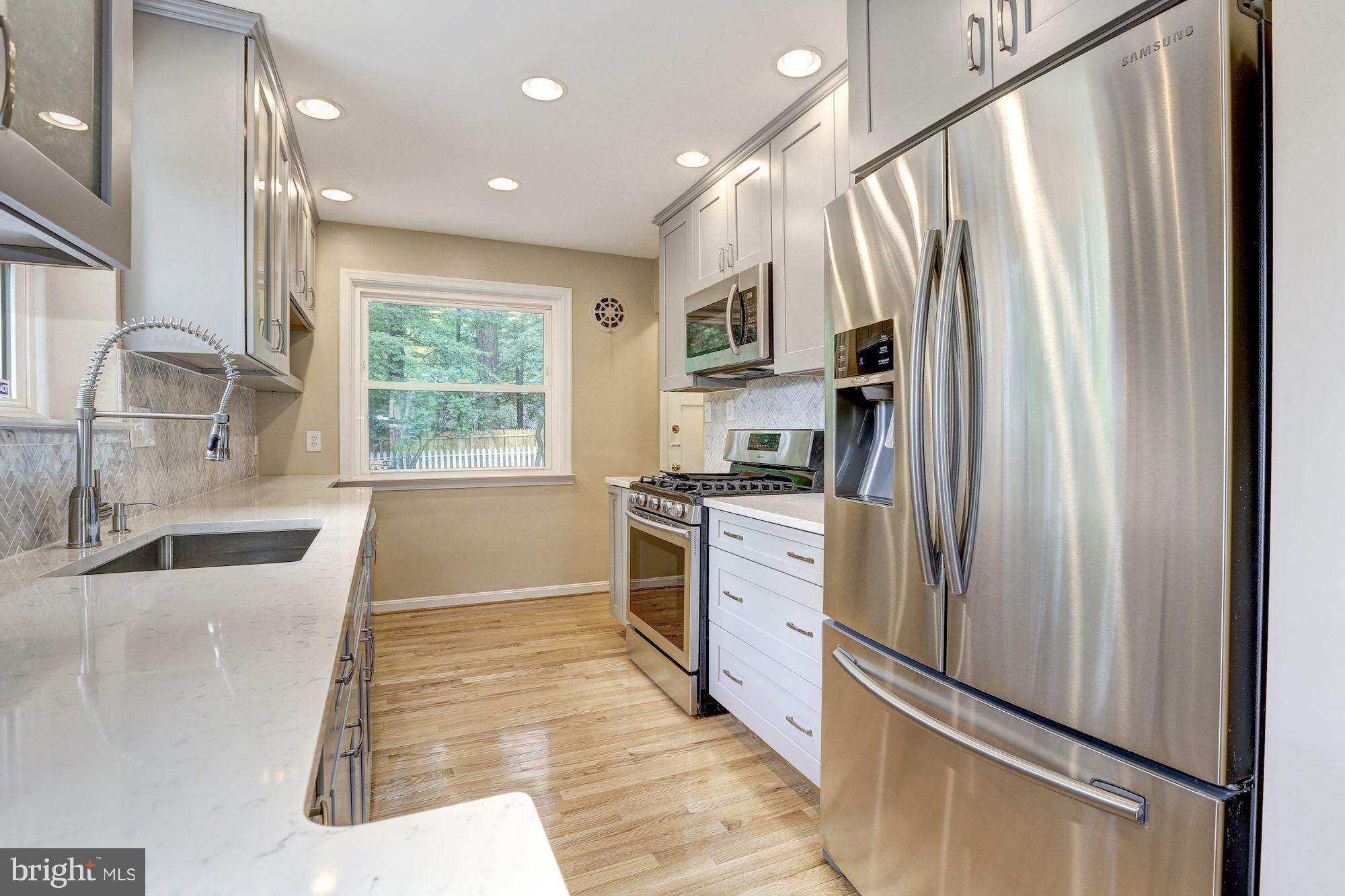 SILVER SPRING - Residential Lease