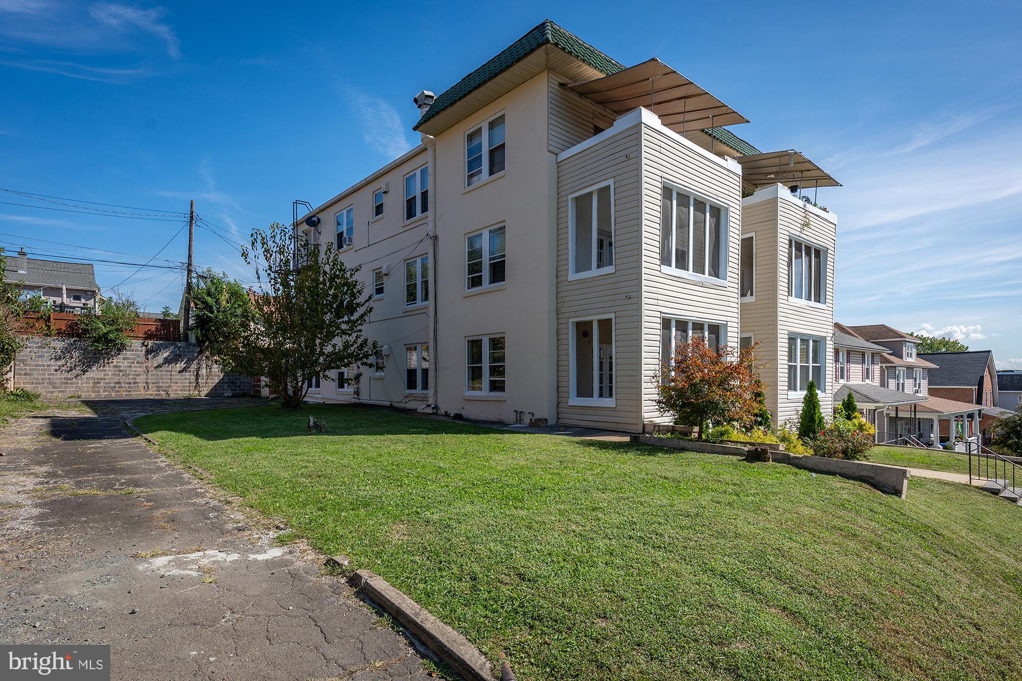 639 PLYMOUTH ROAD