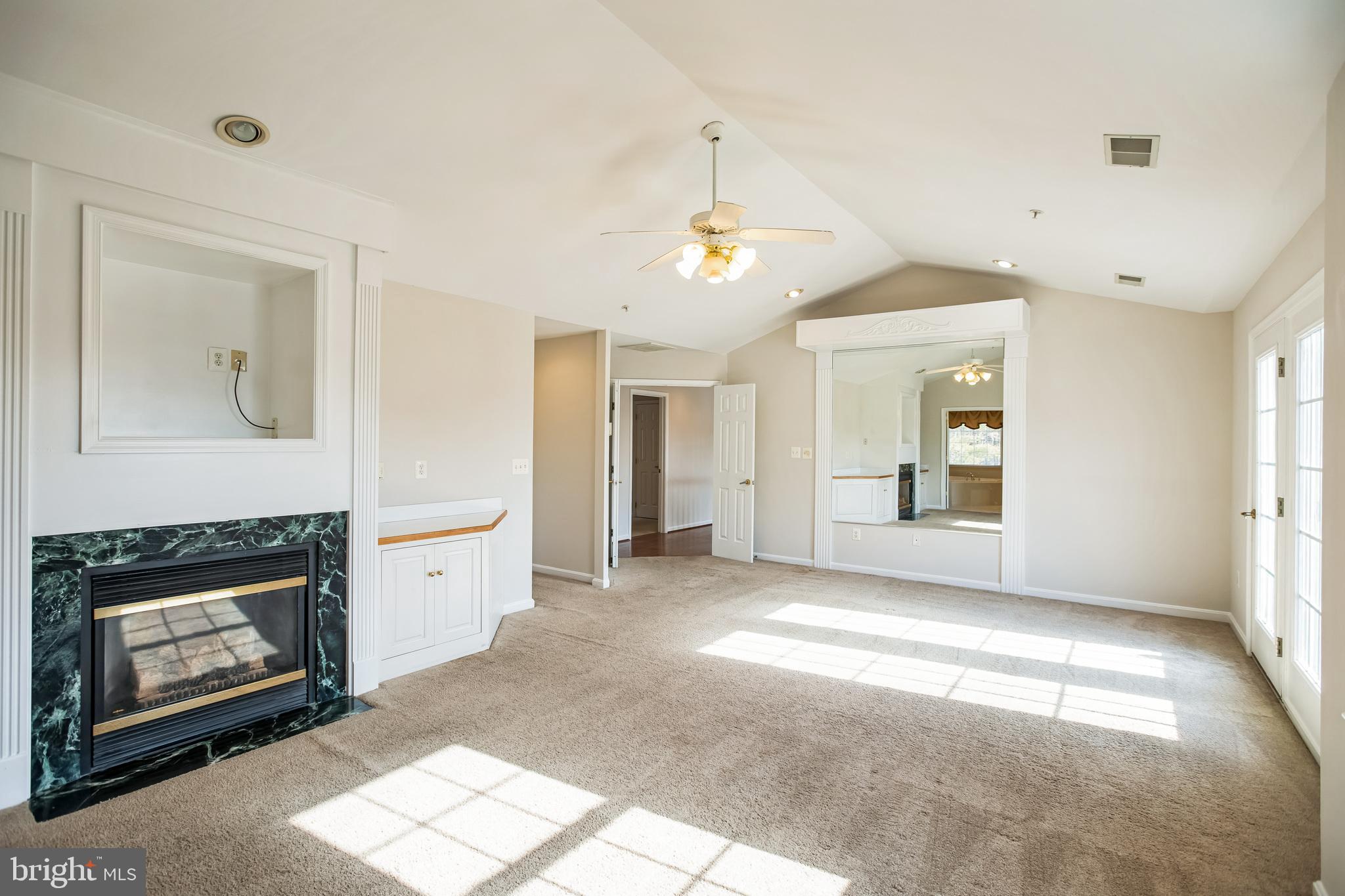 GLENN ESTATES - Residential