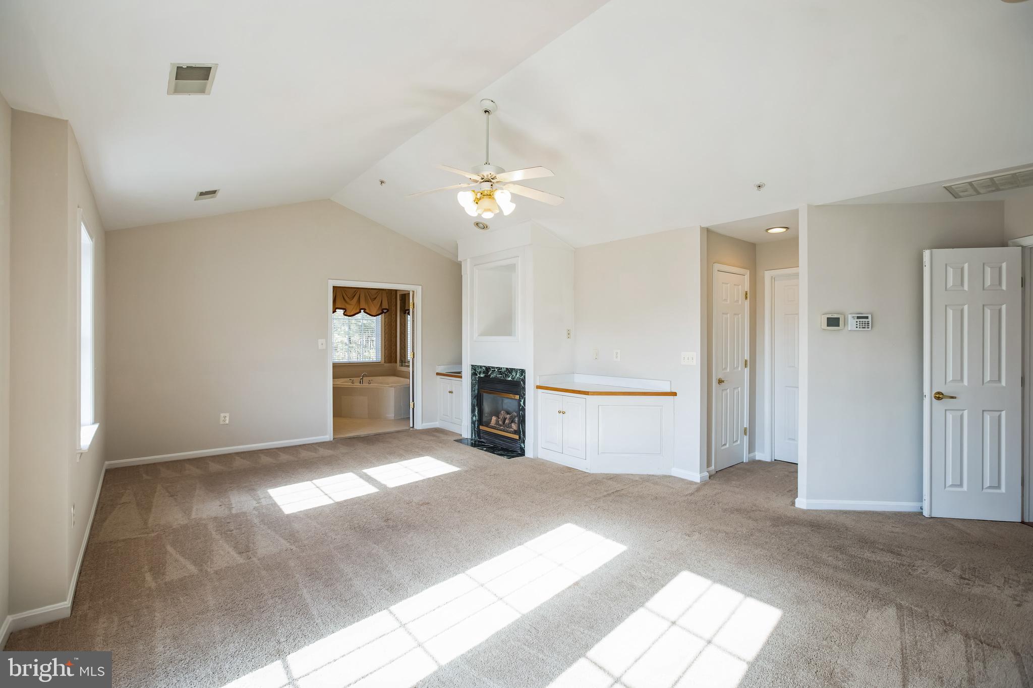 GLENN ESTATES - Residential