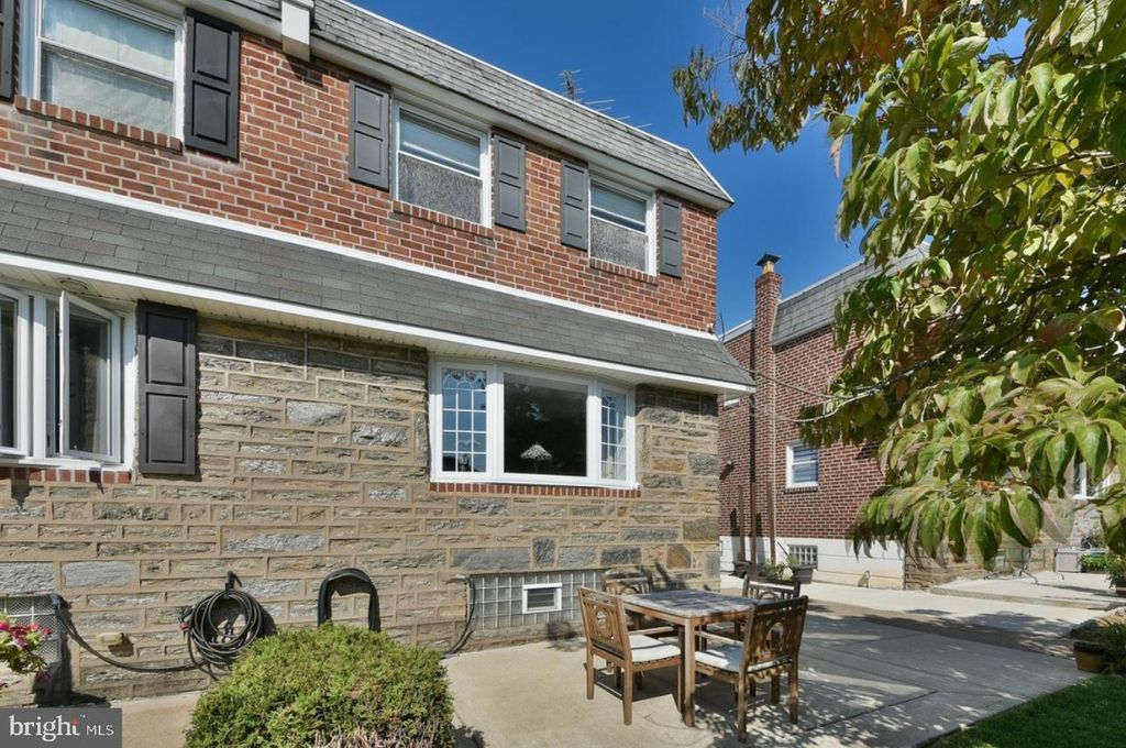 Photo of 2923 Teesdale Street, PHILADELPHIA, PA 19152 (MLS # PAPH2566690)