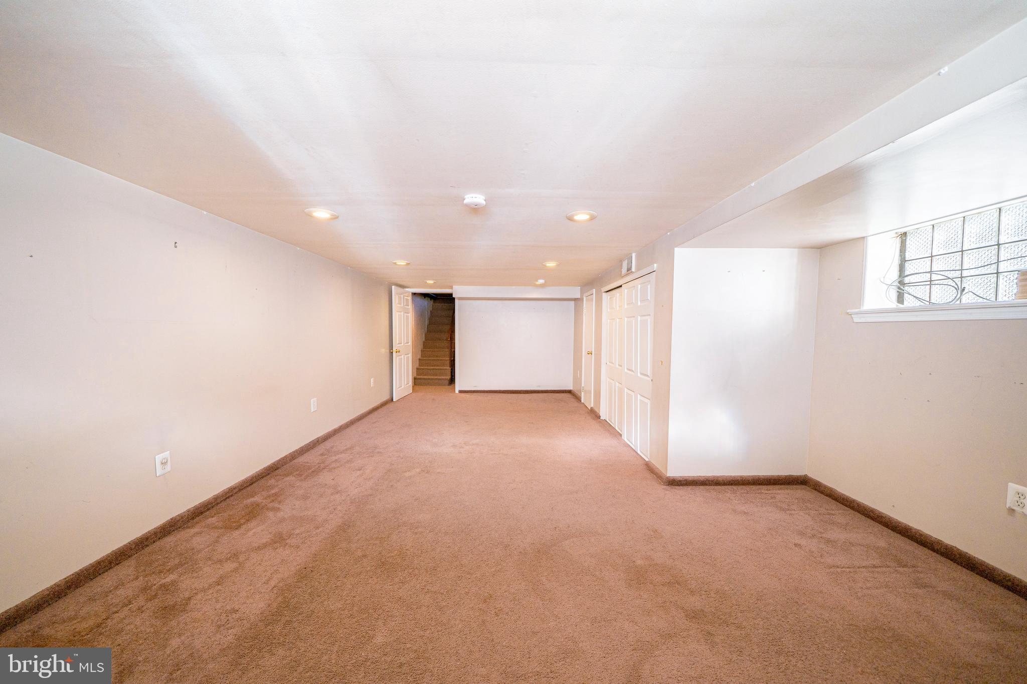 SANDYFORD PARK - Residential