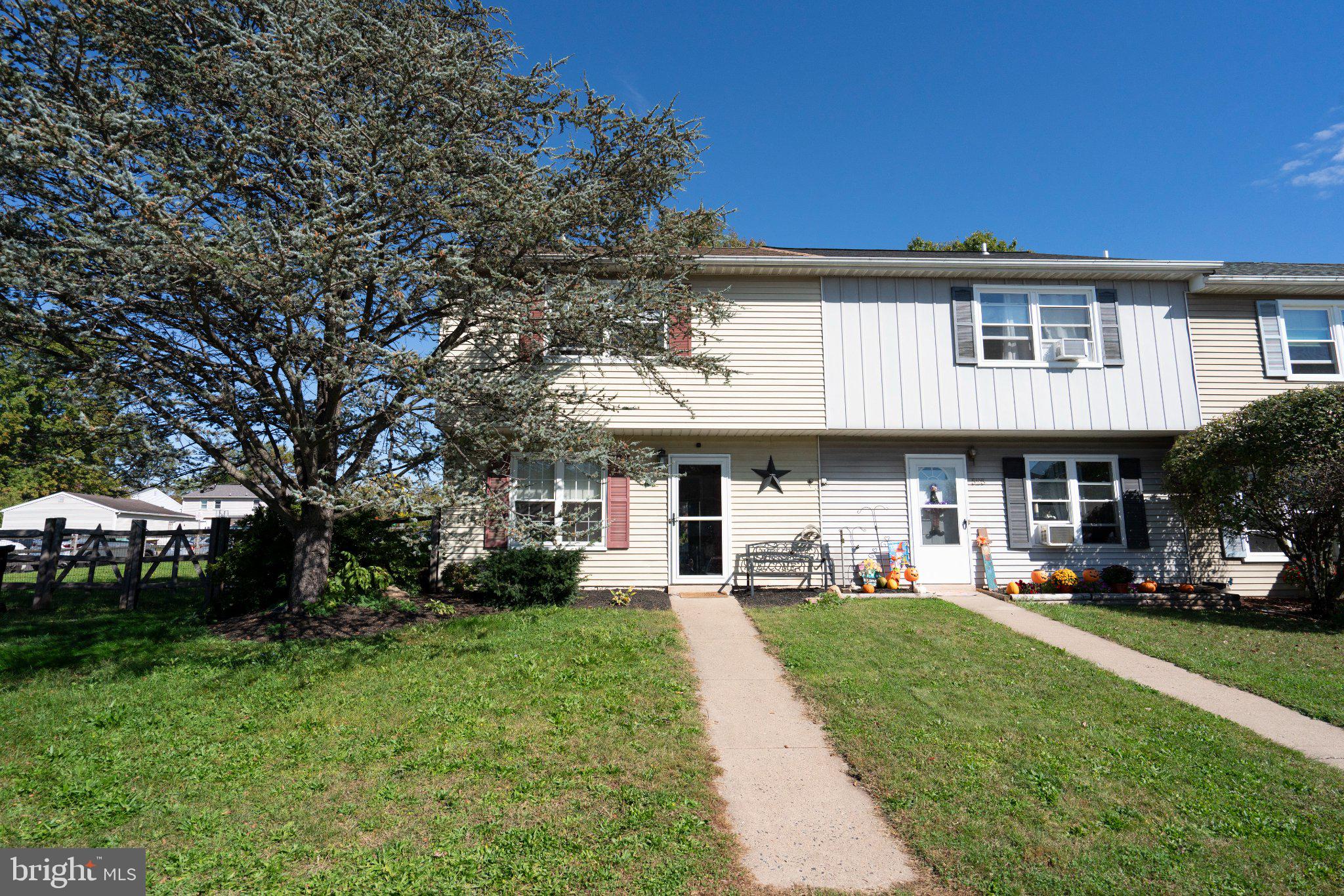 527 BLAKER DRIVE