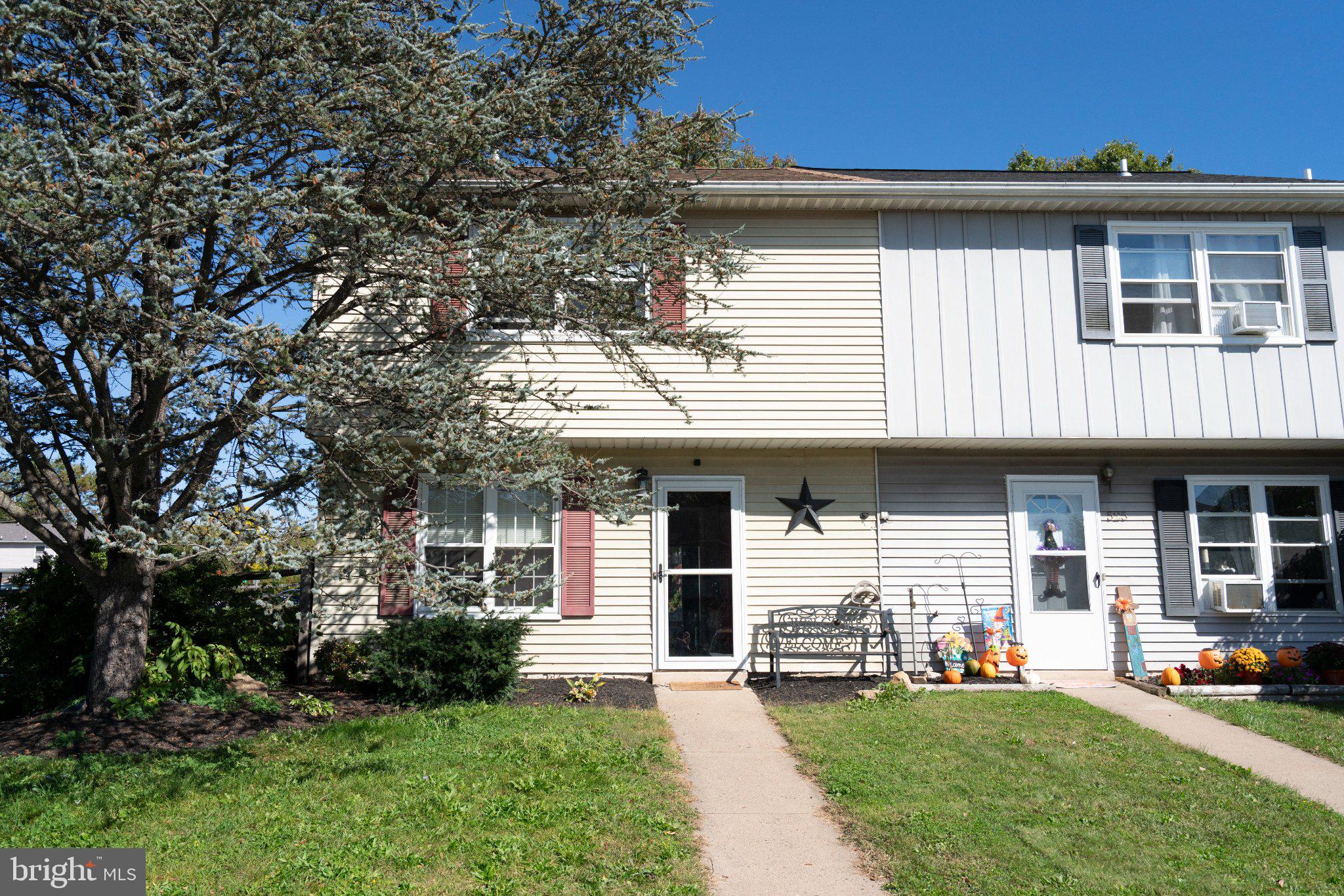 527 BLAKER DRIVE