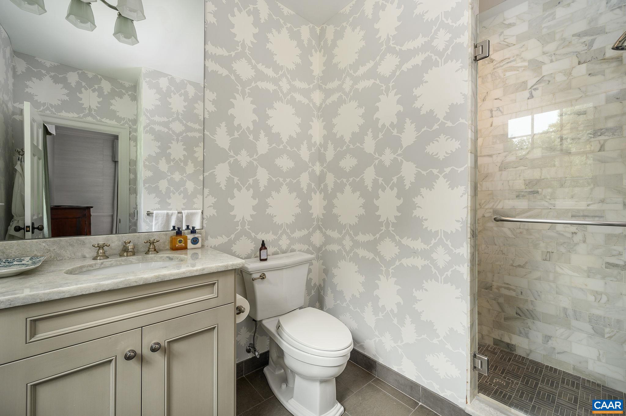 COLTHURST FARM - Residential