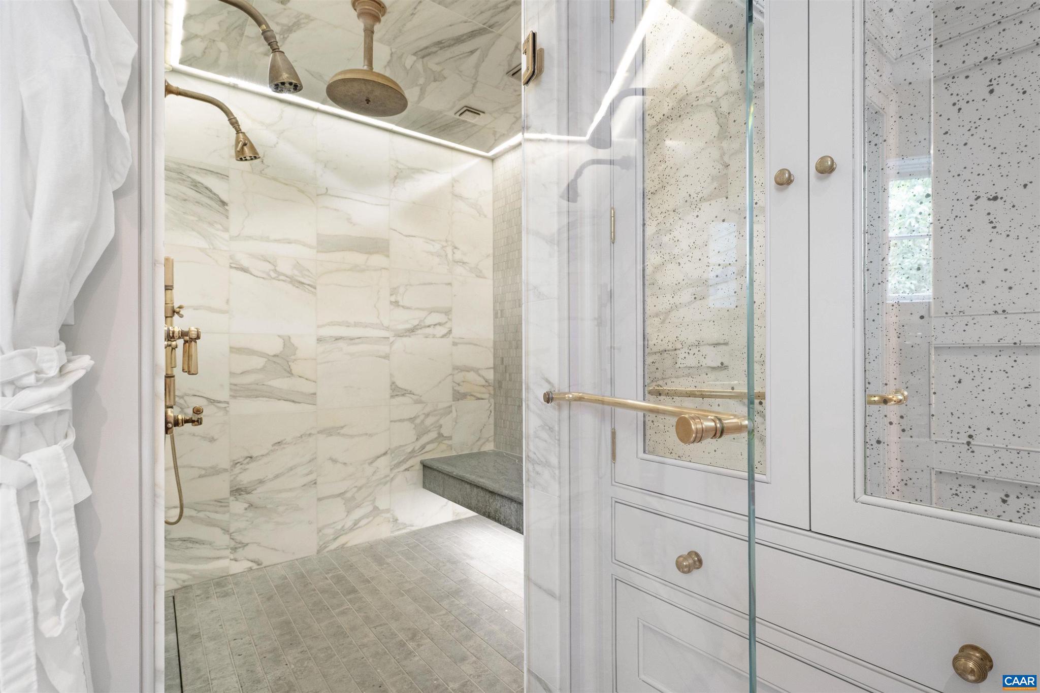 COLTHURST FARM - Residential