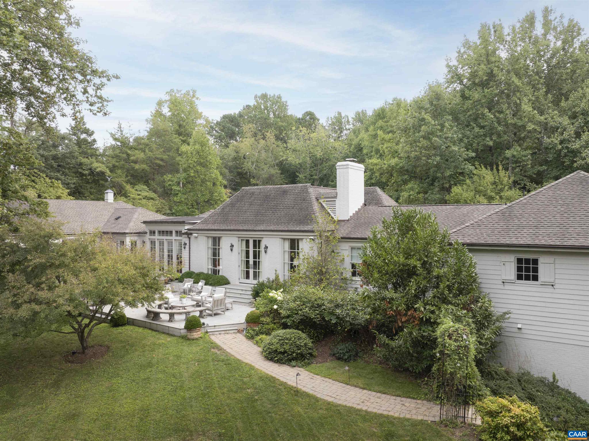 COLTHURST FARM - Residential