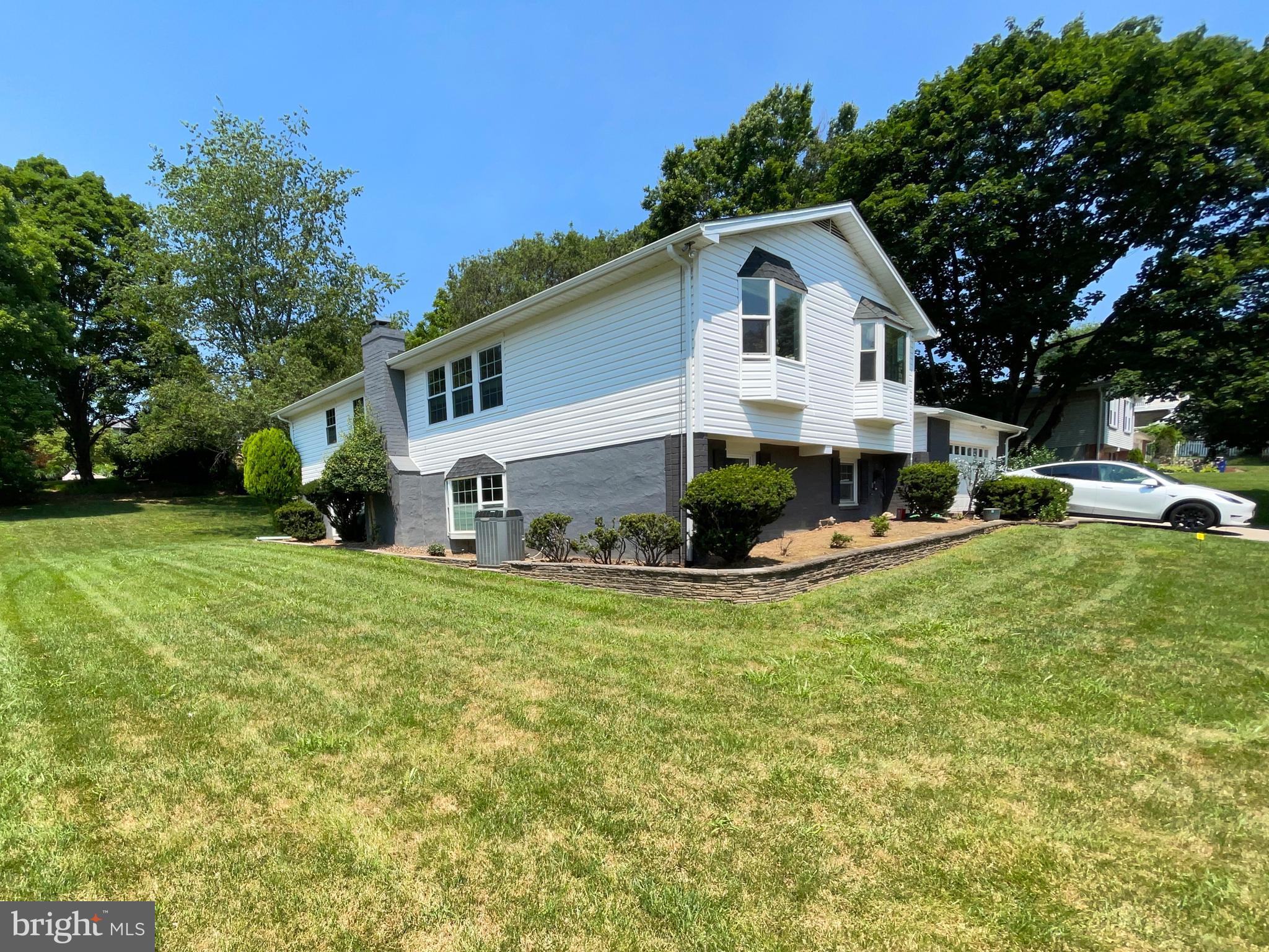 PINE ORCHARD MEADOWS - Residential