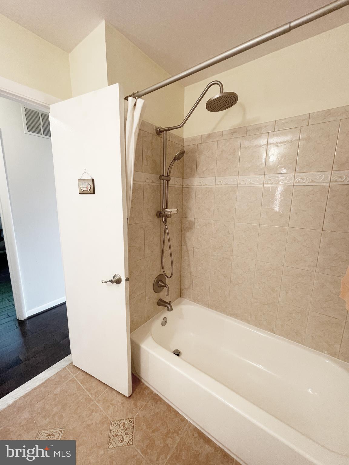 PINE ORCHARD MEADOWS - Residential