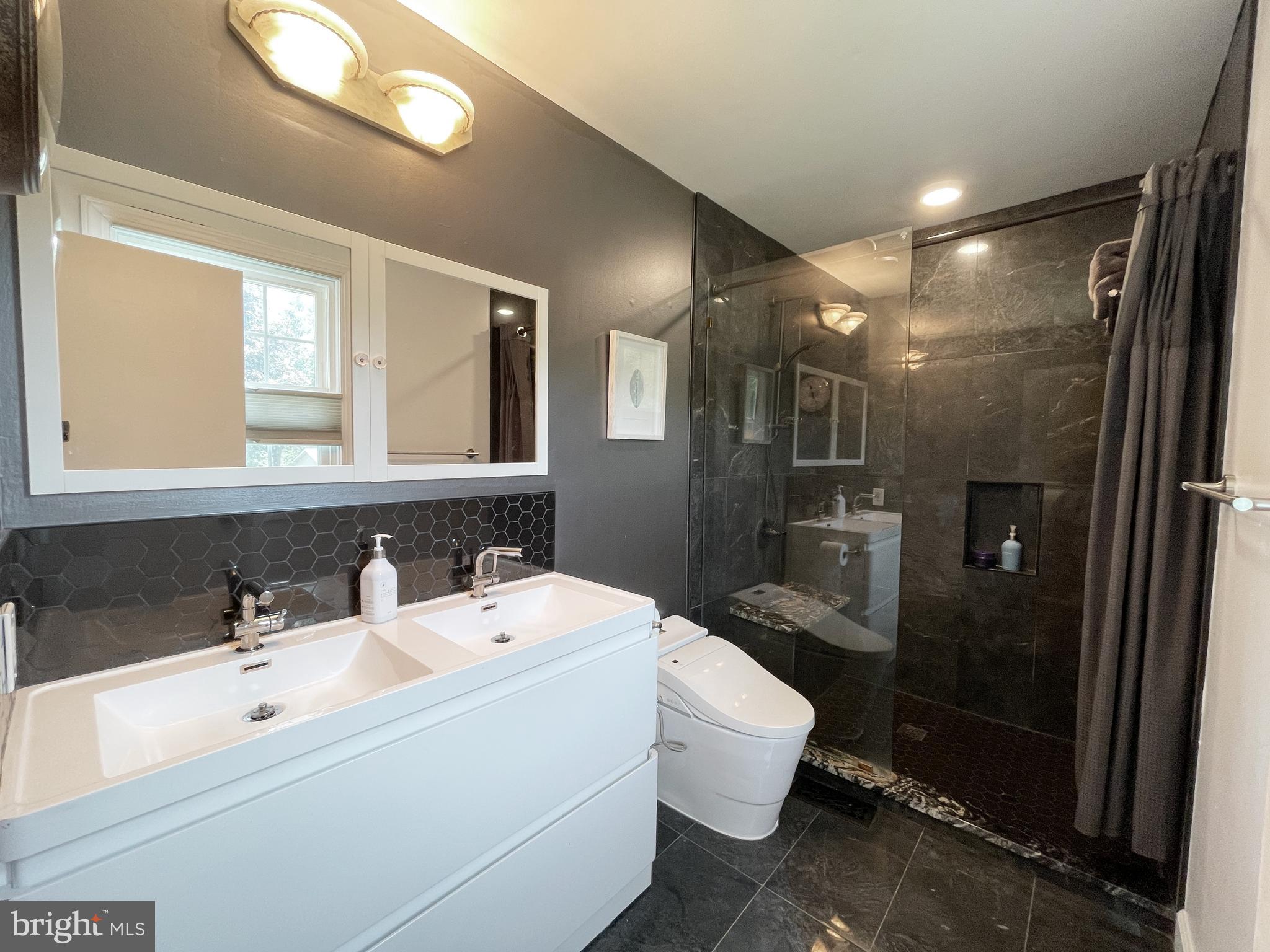 PINE ORCHARD MEADOWS - Residential