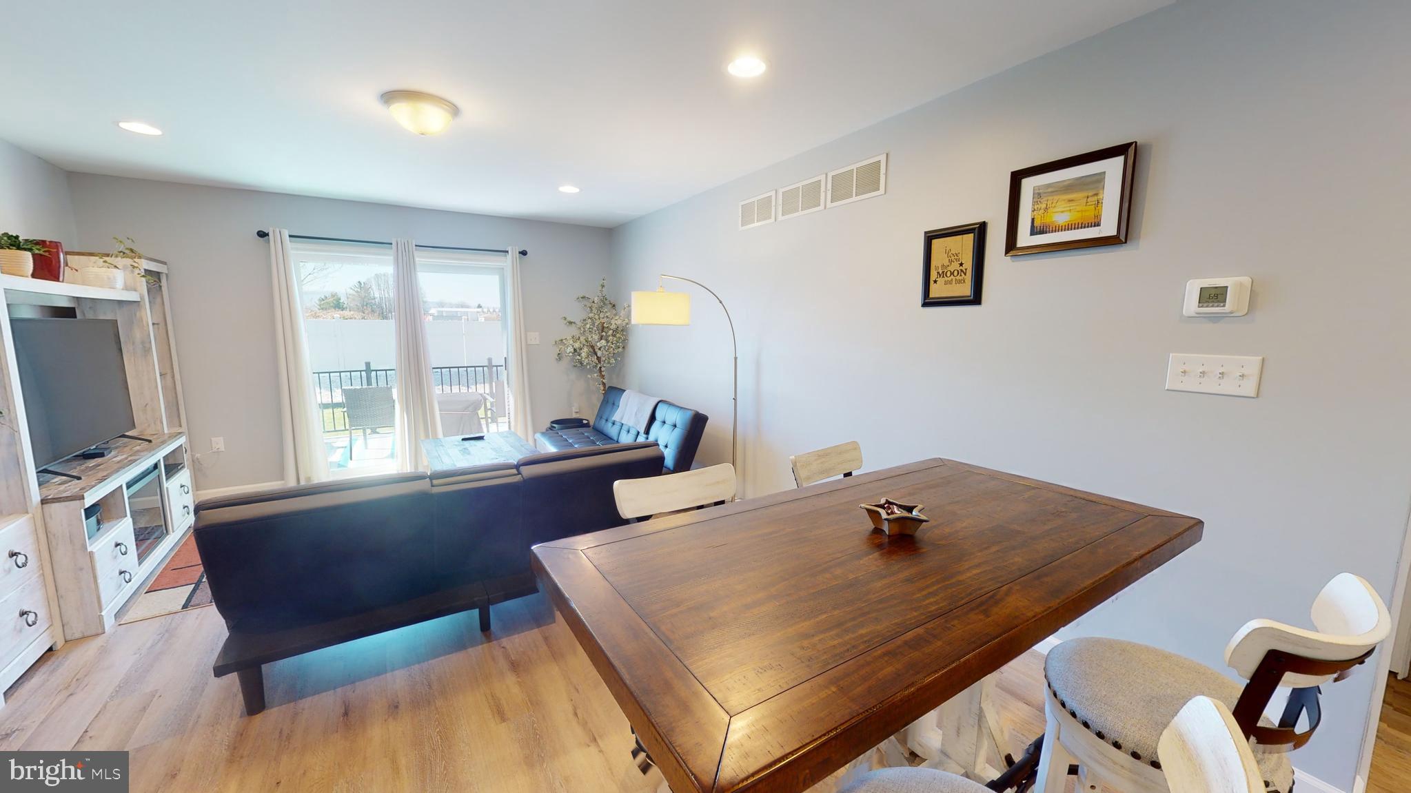 SHALAMAR GARDENS - Residential