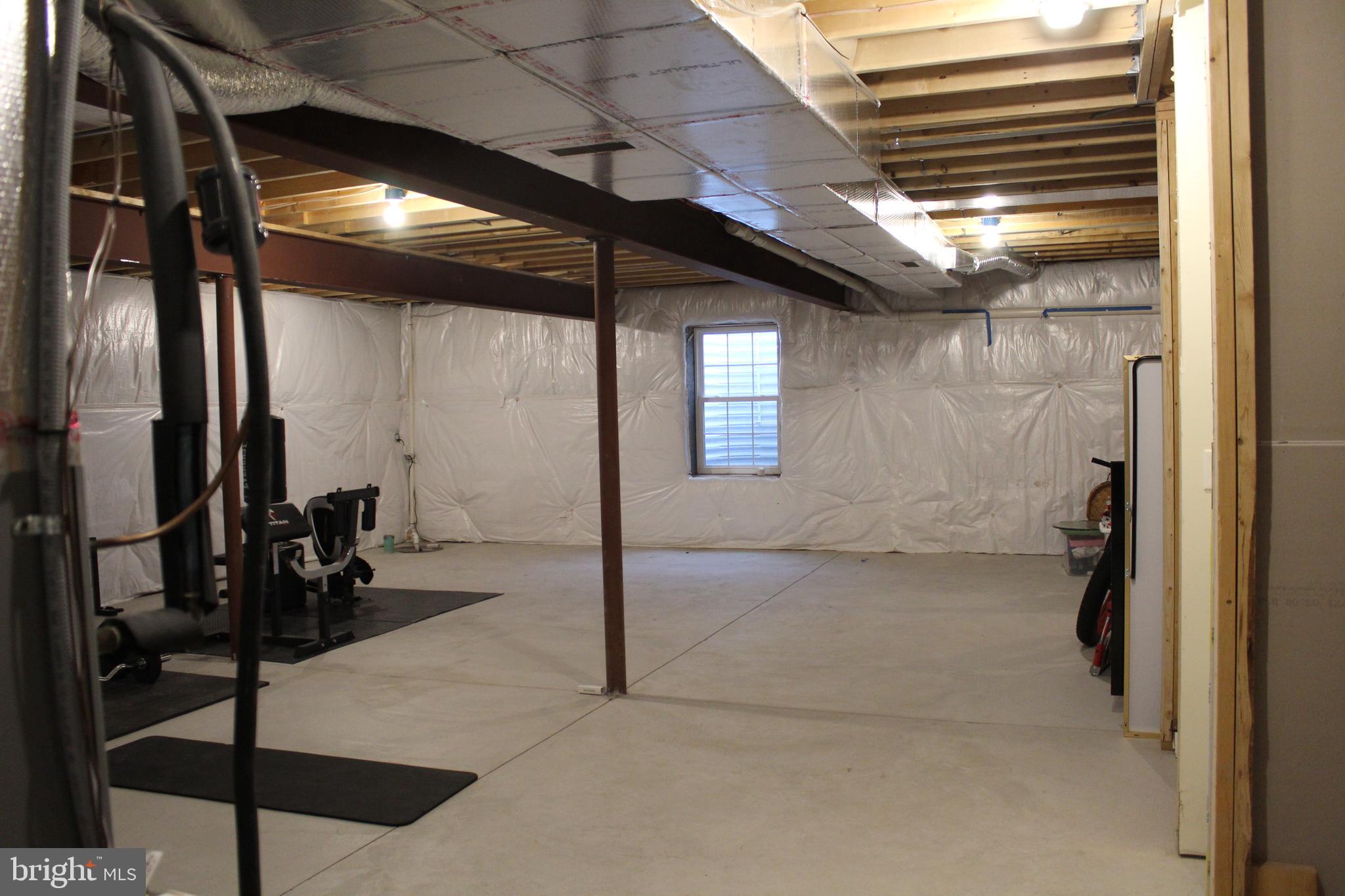 MAINLAND POINTE 1 - Residential