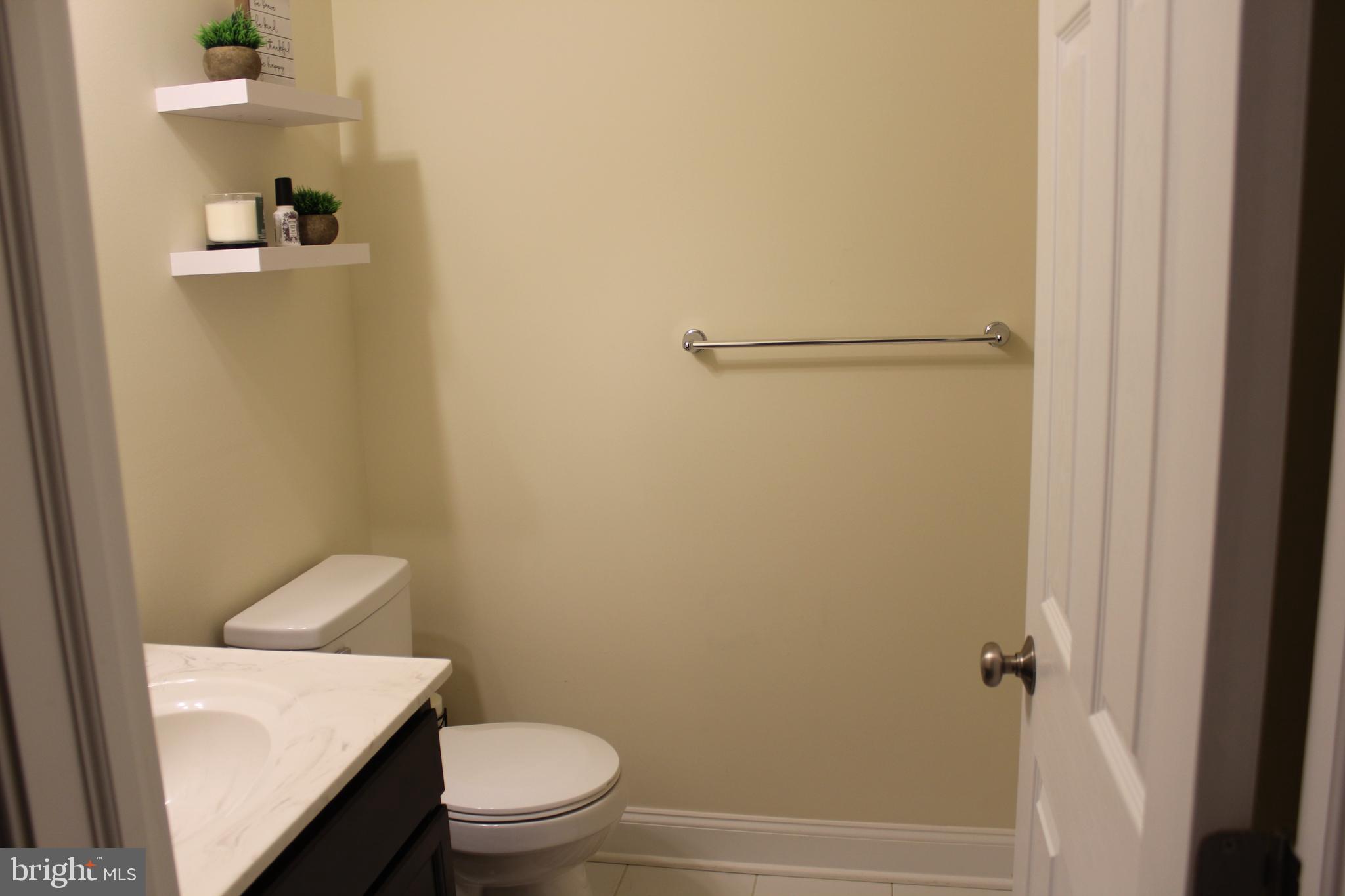 MAINLAND POINTE 1 - Residential