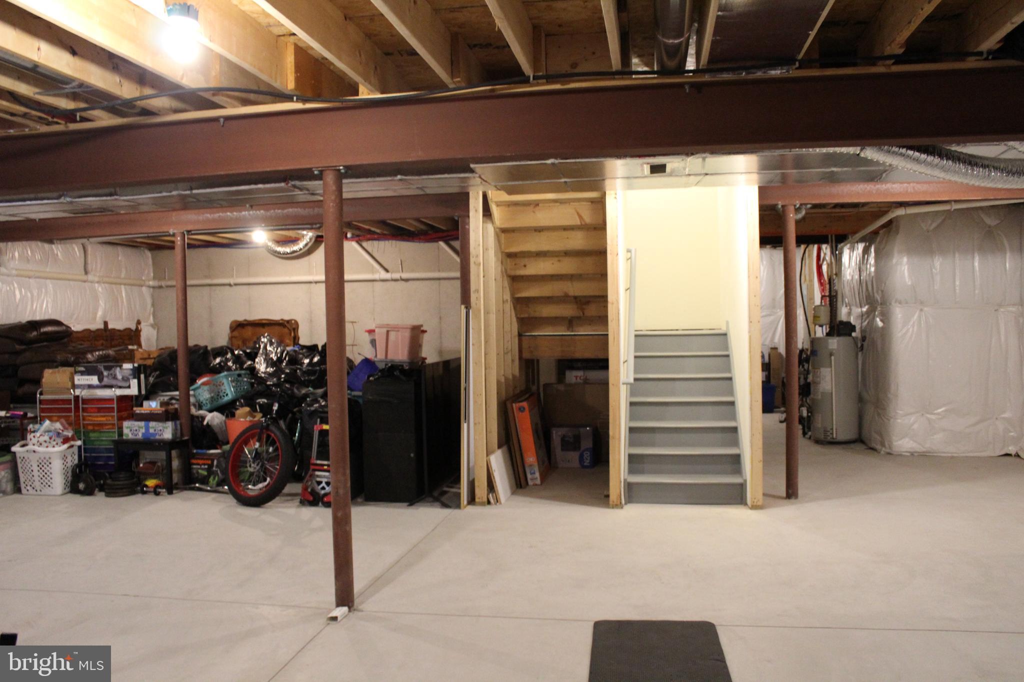 MAINLAND POINTE 1 - Residential