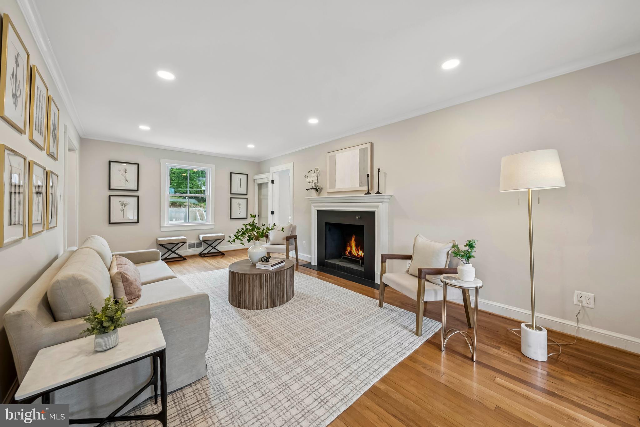 WOODMONT - Residential