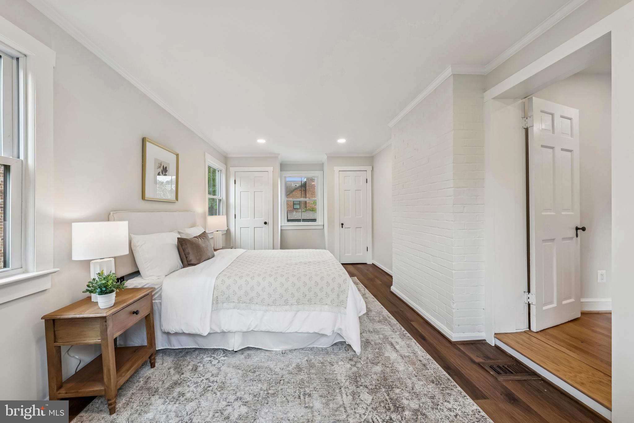 WOODMONT - Residential