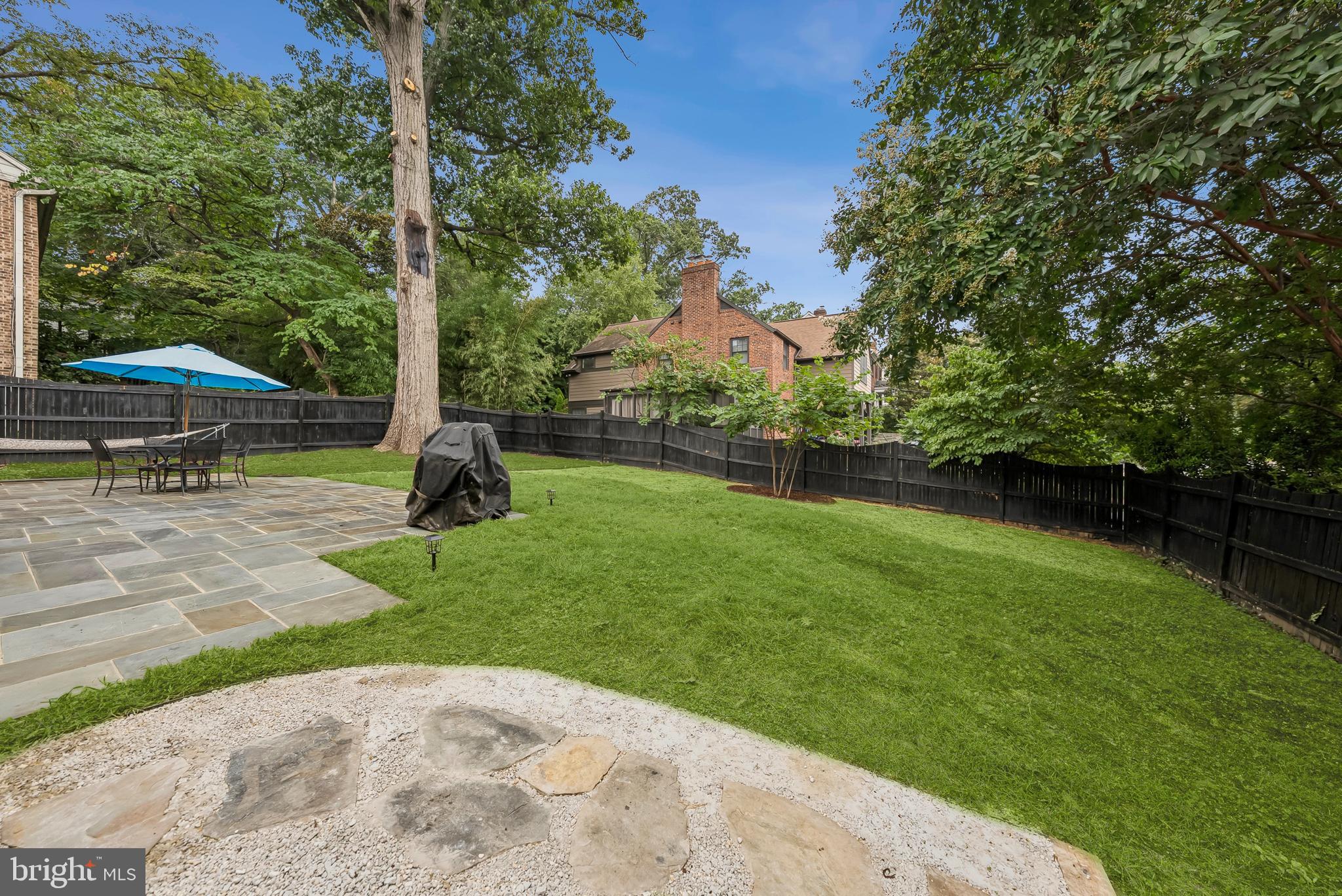 WOODMONT - Residential