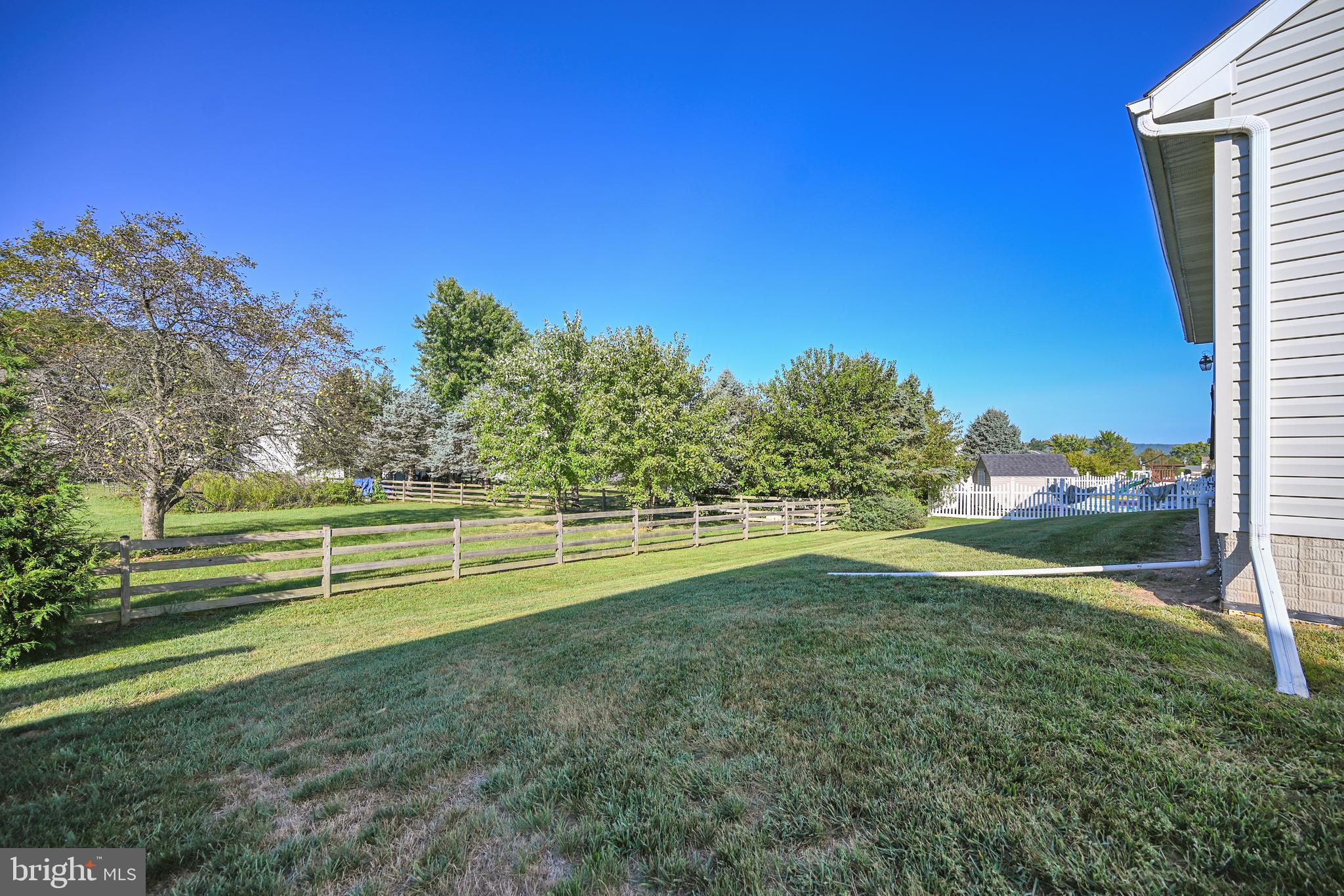 RAINTREE - Residential