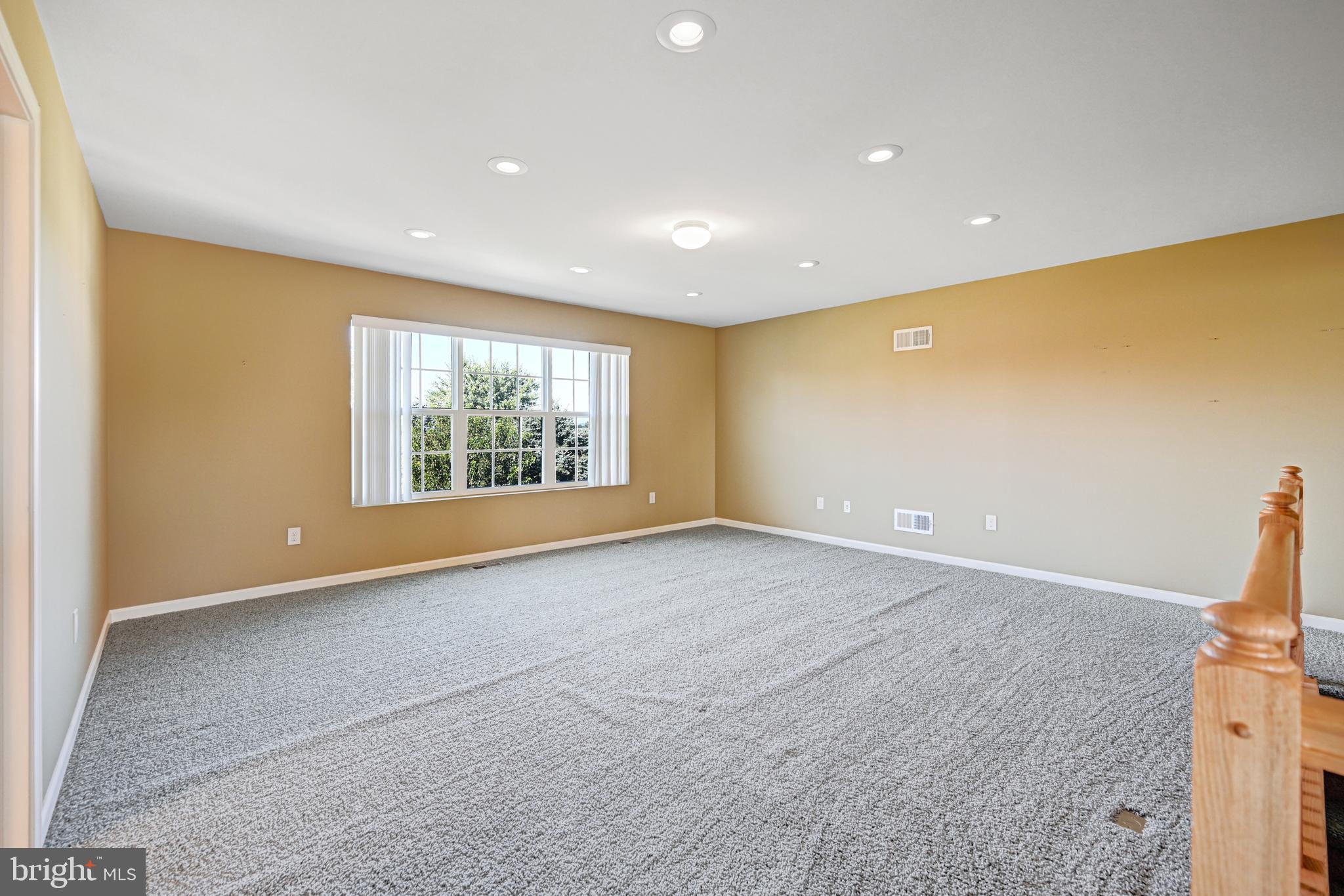 RAINTREE - Residential